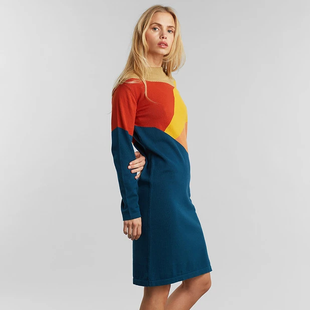 Dress Lo Cut Mountain Multi Color