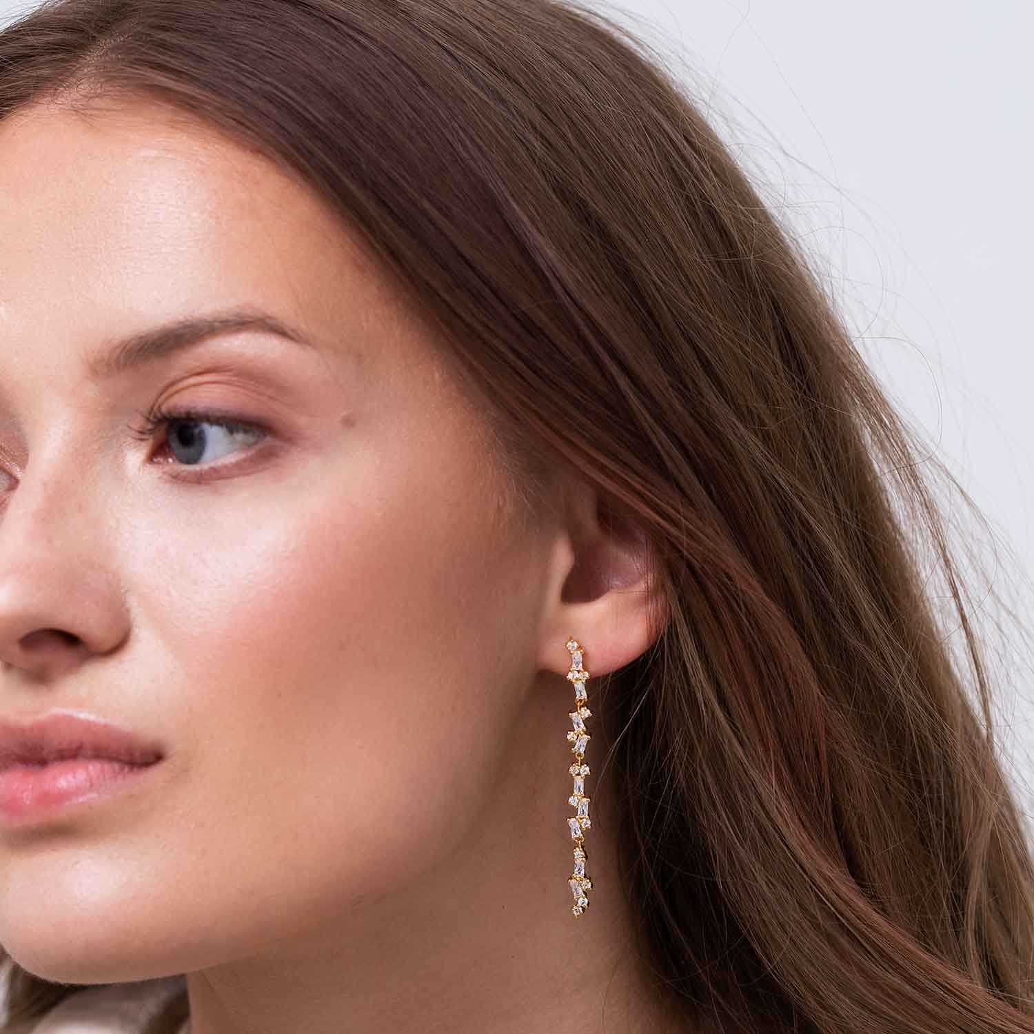 Antella Lungo Earrings