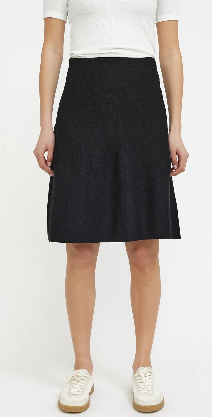 Srhenrietta Skirt