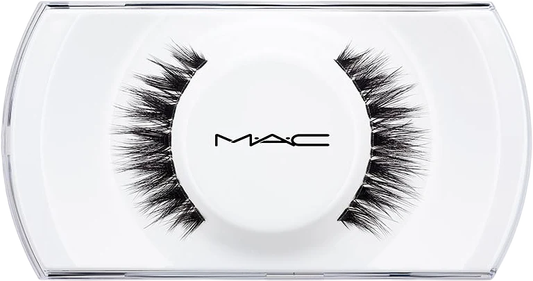 MAC TRUE OR FALSE LASHES