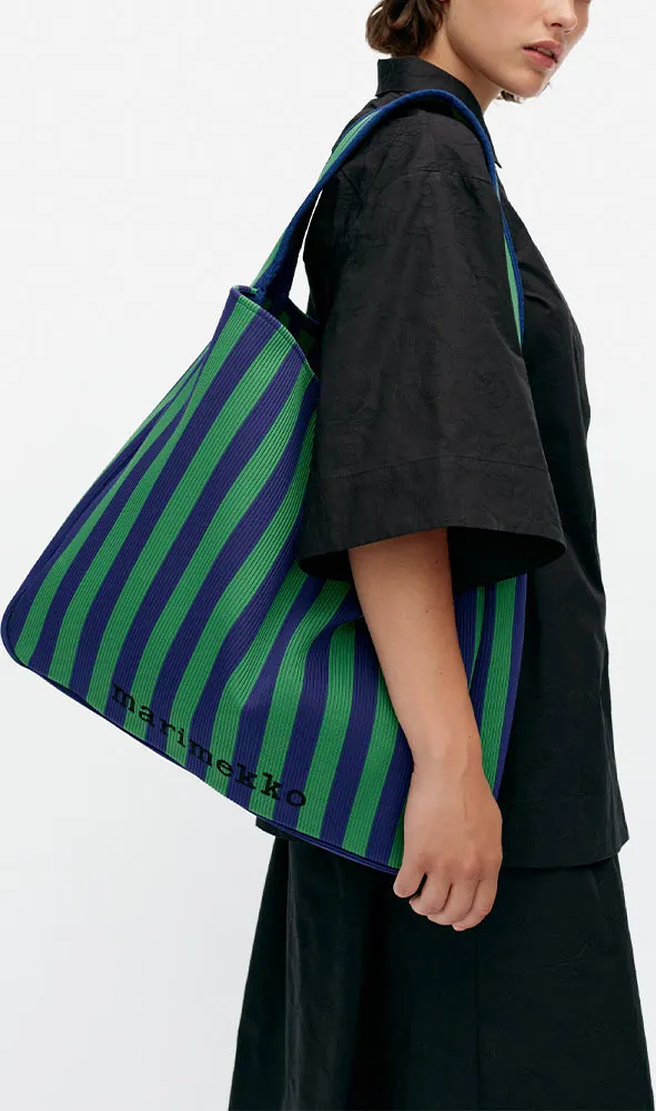 Knitted Bag Large Merirosvo