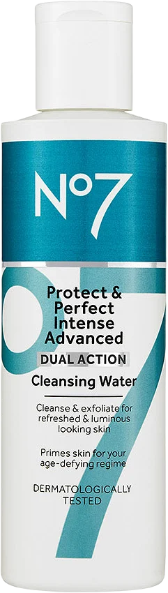 Protect & Perfect Intense advanced cleansing water