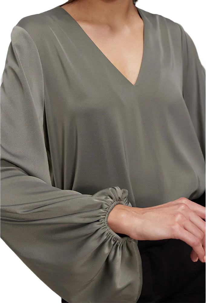 Aurora V Necked Blouse