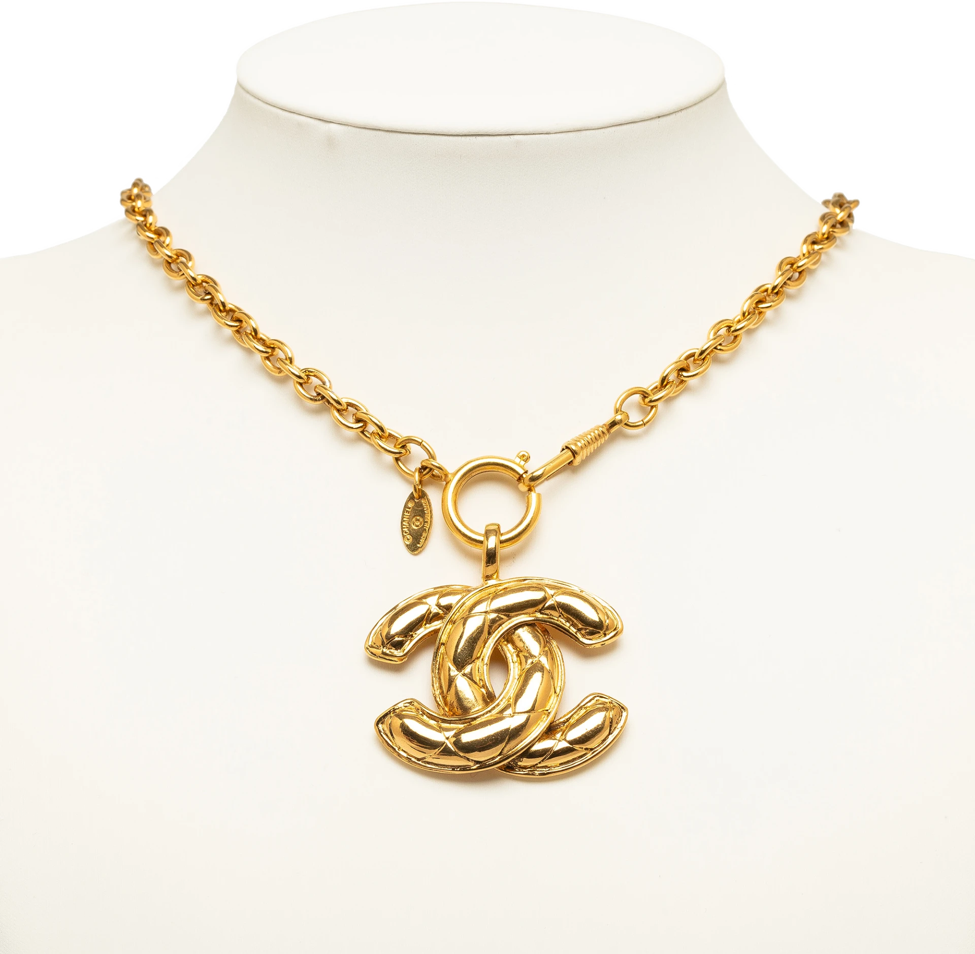 Chanel Cc Pendant Necklace