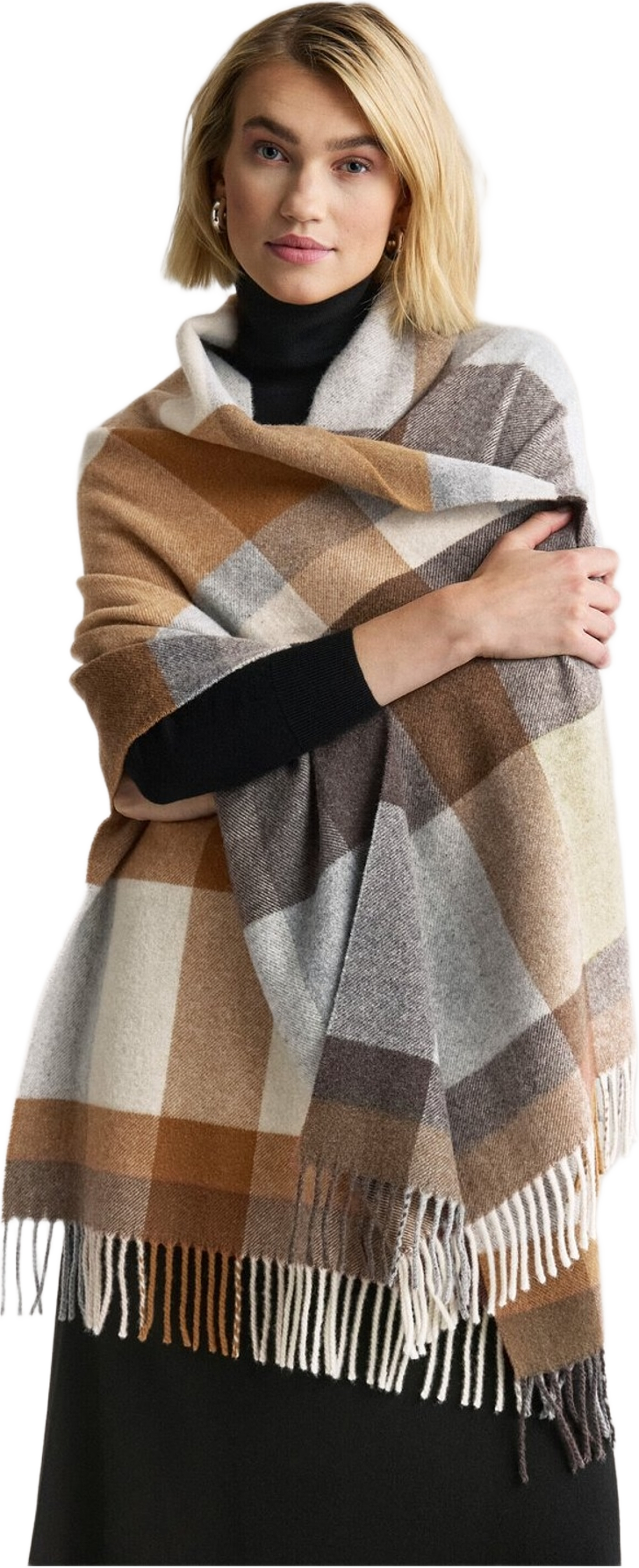 Halsduk Monica, från Newhouse, i färgen sand. Klicka för att öppna bilden i stort format