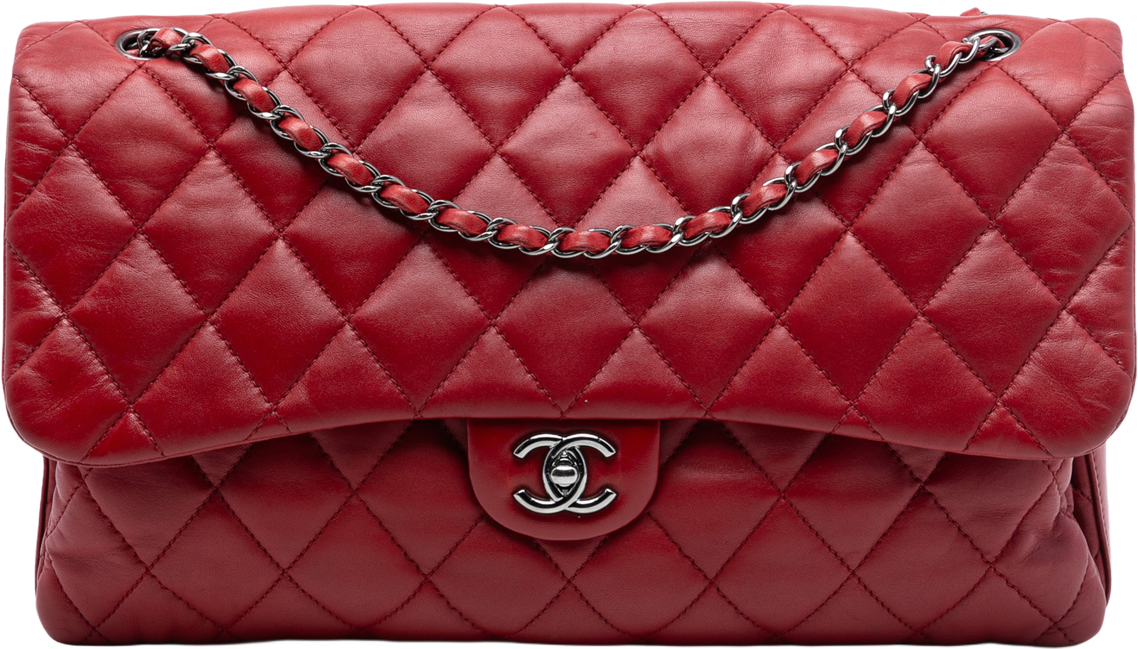 Chanel Maxi Lambskin 3 Accordion Flap, från Luxclusif, i färgen red. Klicka för att öppna bilden i stort format