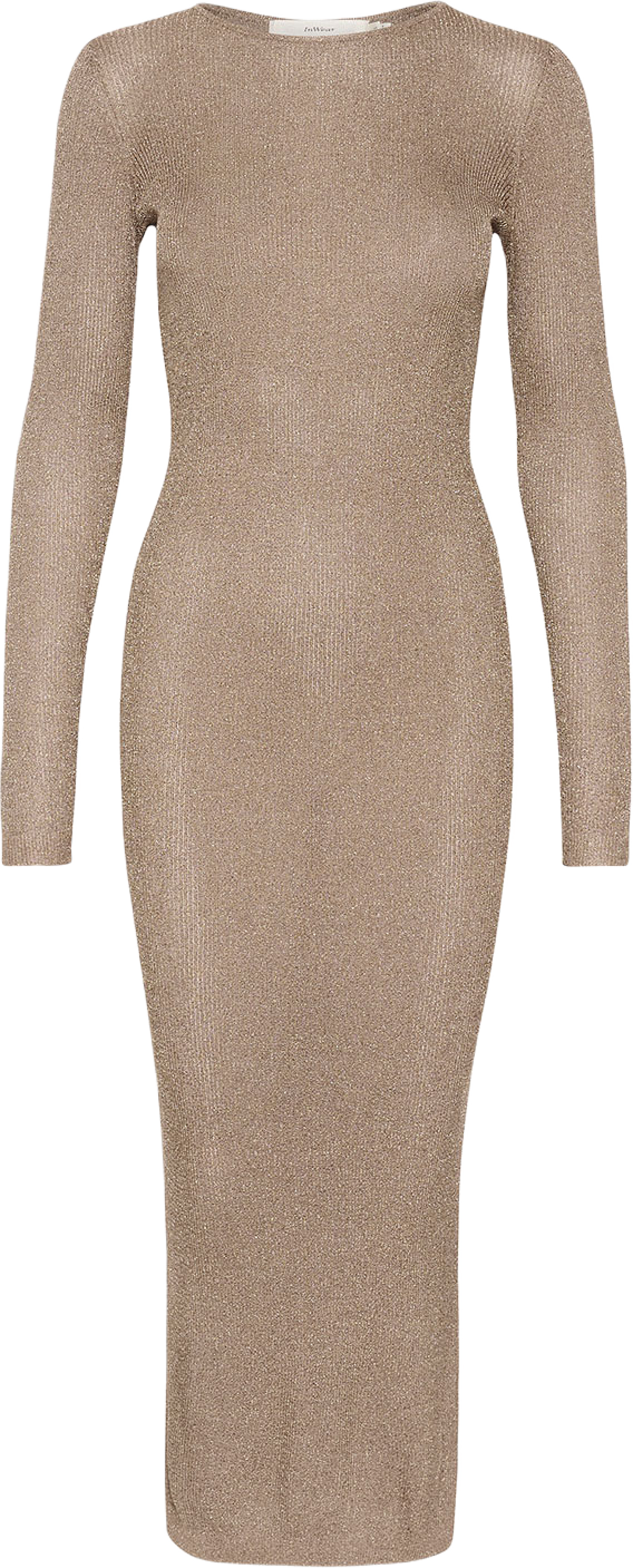 ThaniIW Dress, från Inwear, i färgen Gold. Klicka för att öppna bilden i stort format
