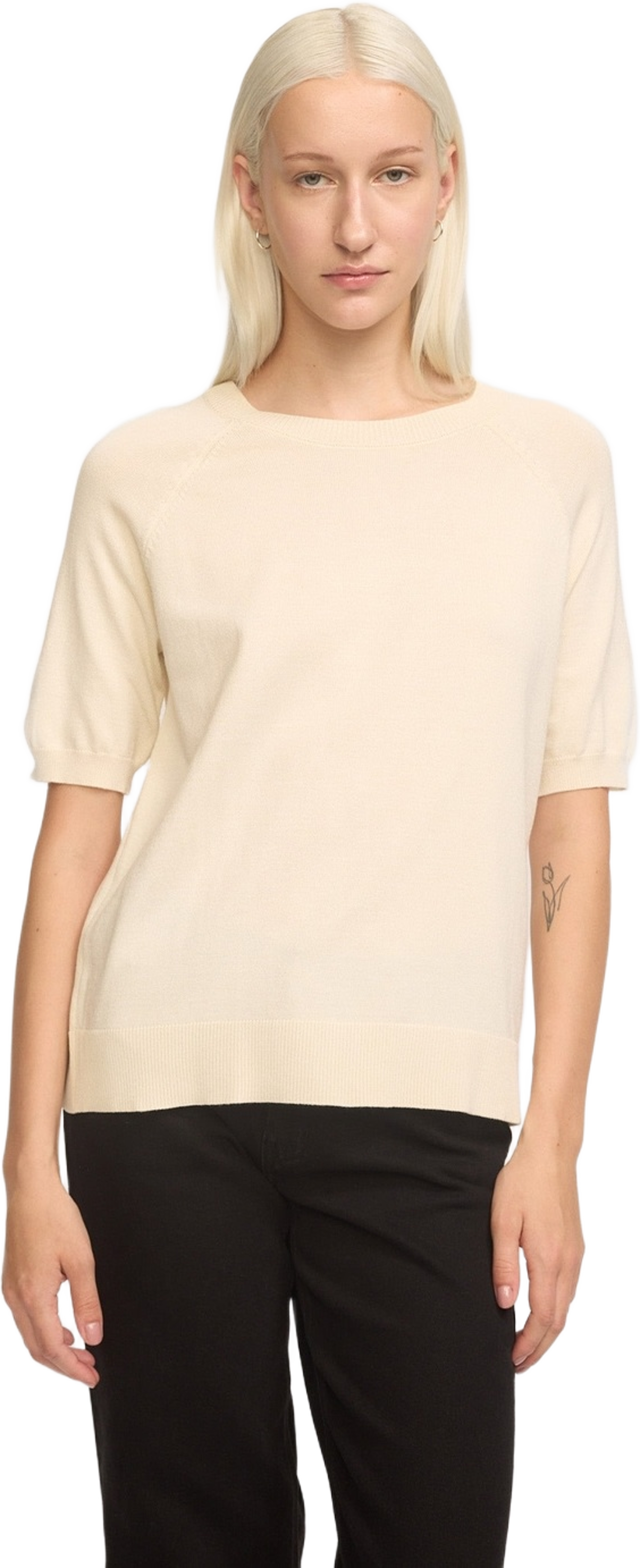 Srmarla Ss O-neck, från Soft Rebels, i färgen arctic wolf. Klicka för att öppna bilden i stort format