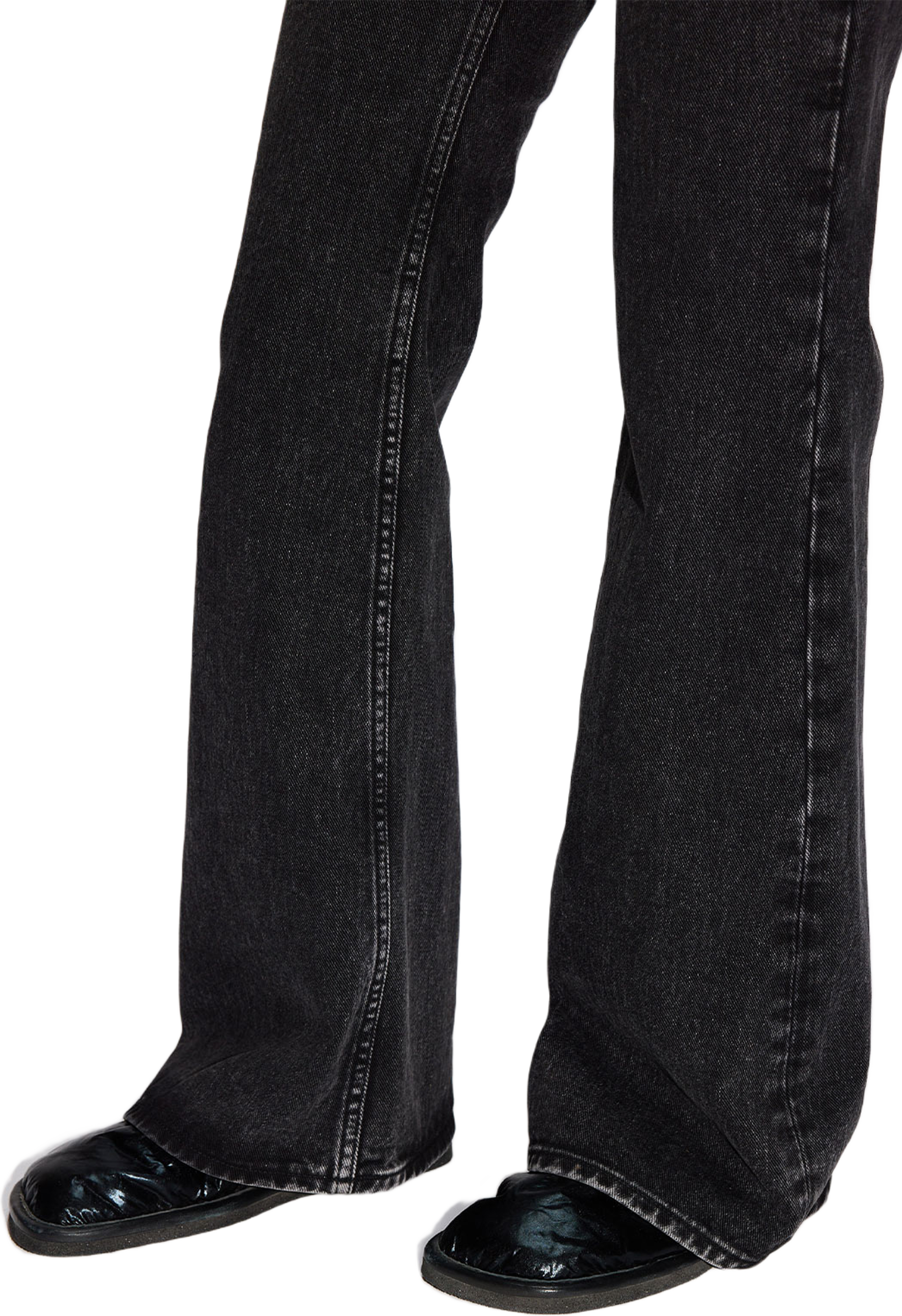 Low Jeans