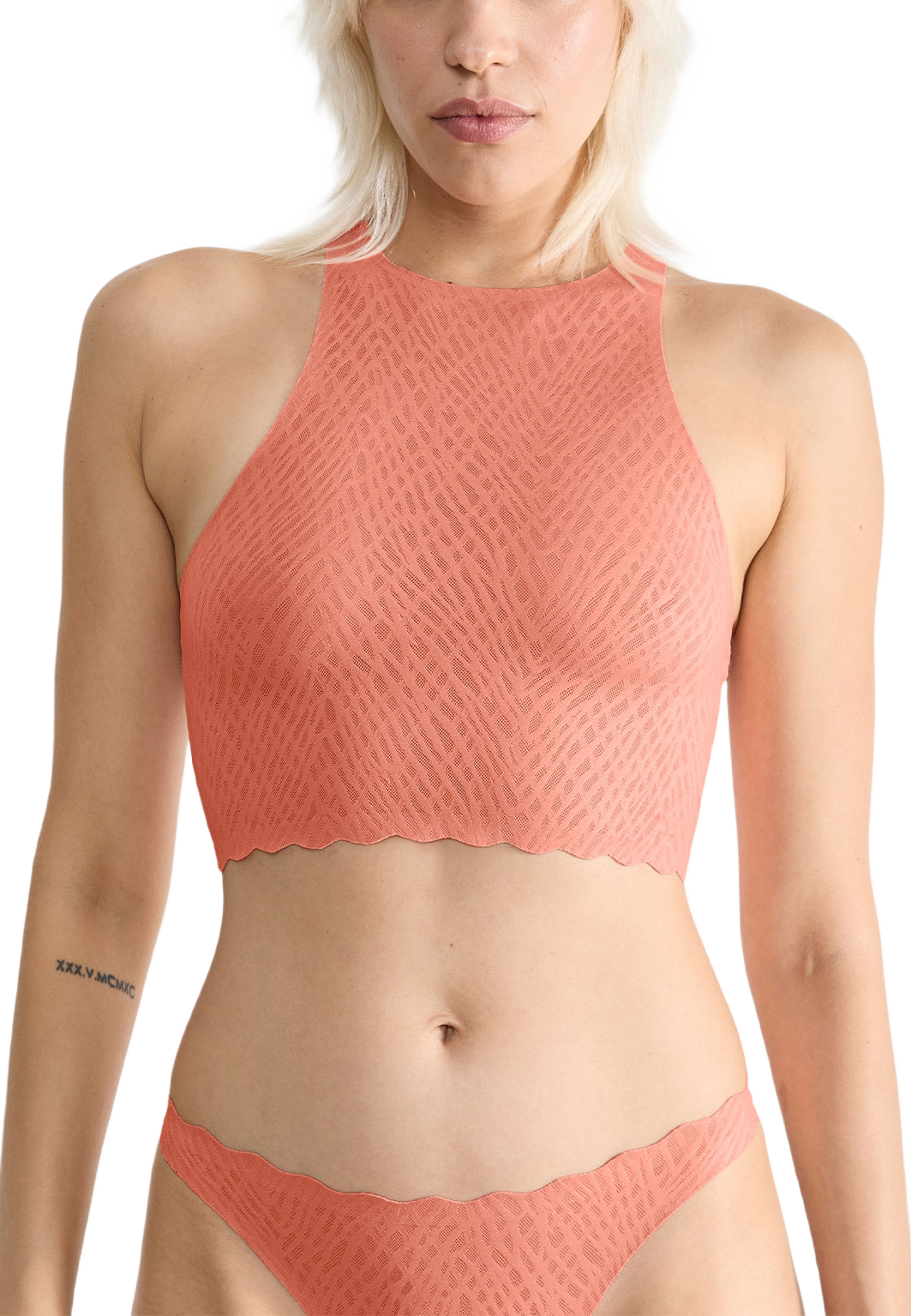 Zero Feel Bliss Crop Top