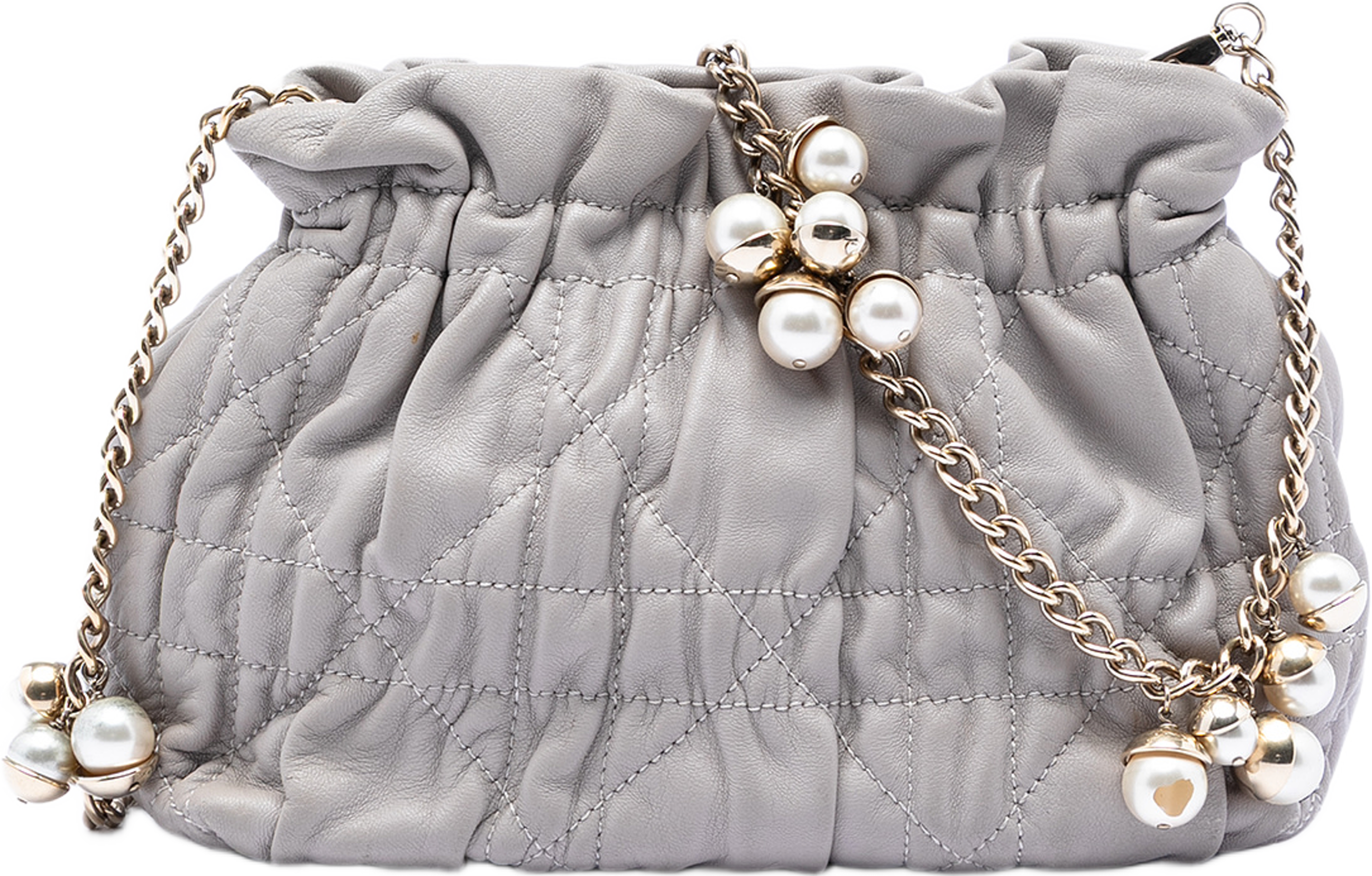 Dior Mini Lambskin Cannage Gaufre Delices Bag, från Luxclusif, i färgen beige. Klicka för att öppna bilden i stort format