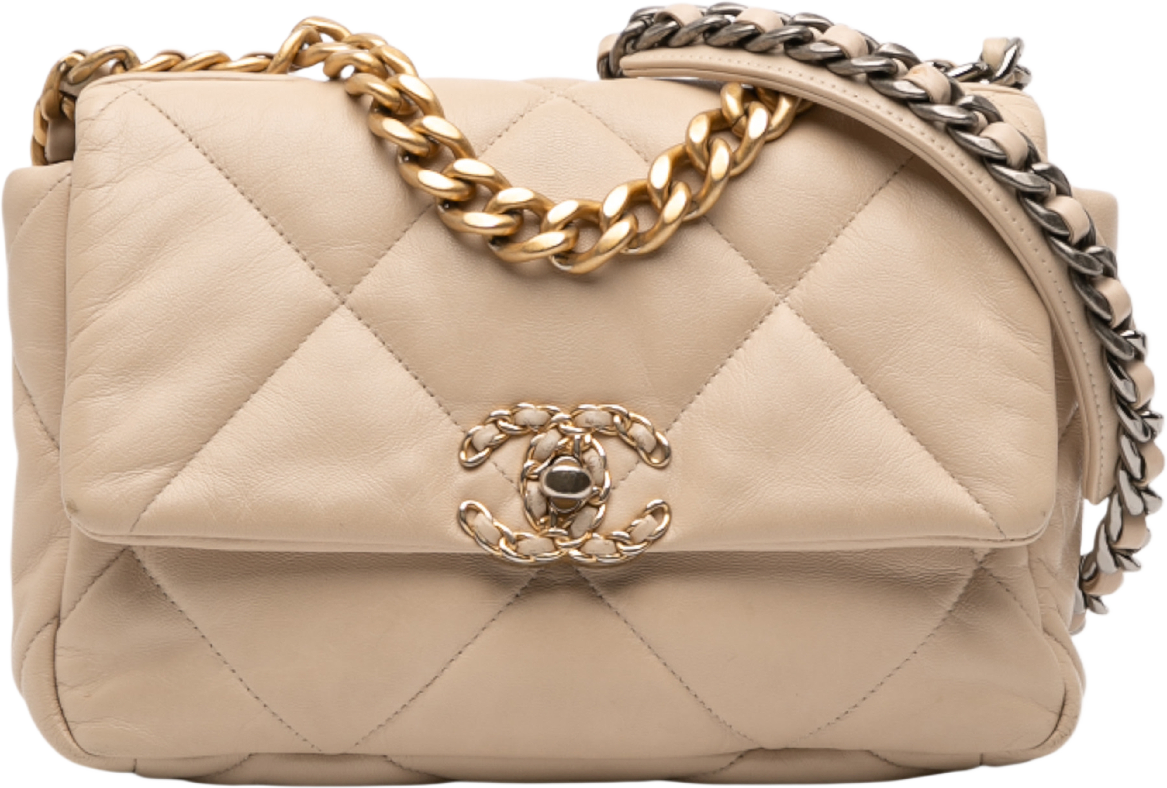 Chanel Medium Lambskin 19 Flap, från Luxclusif, i färgen beige. Klicka för att öppna bilden i stort format
