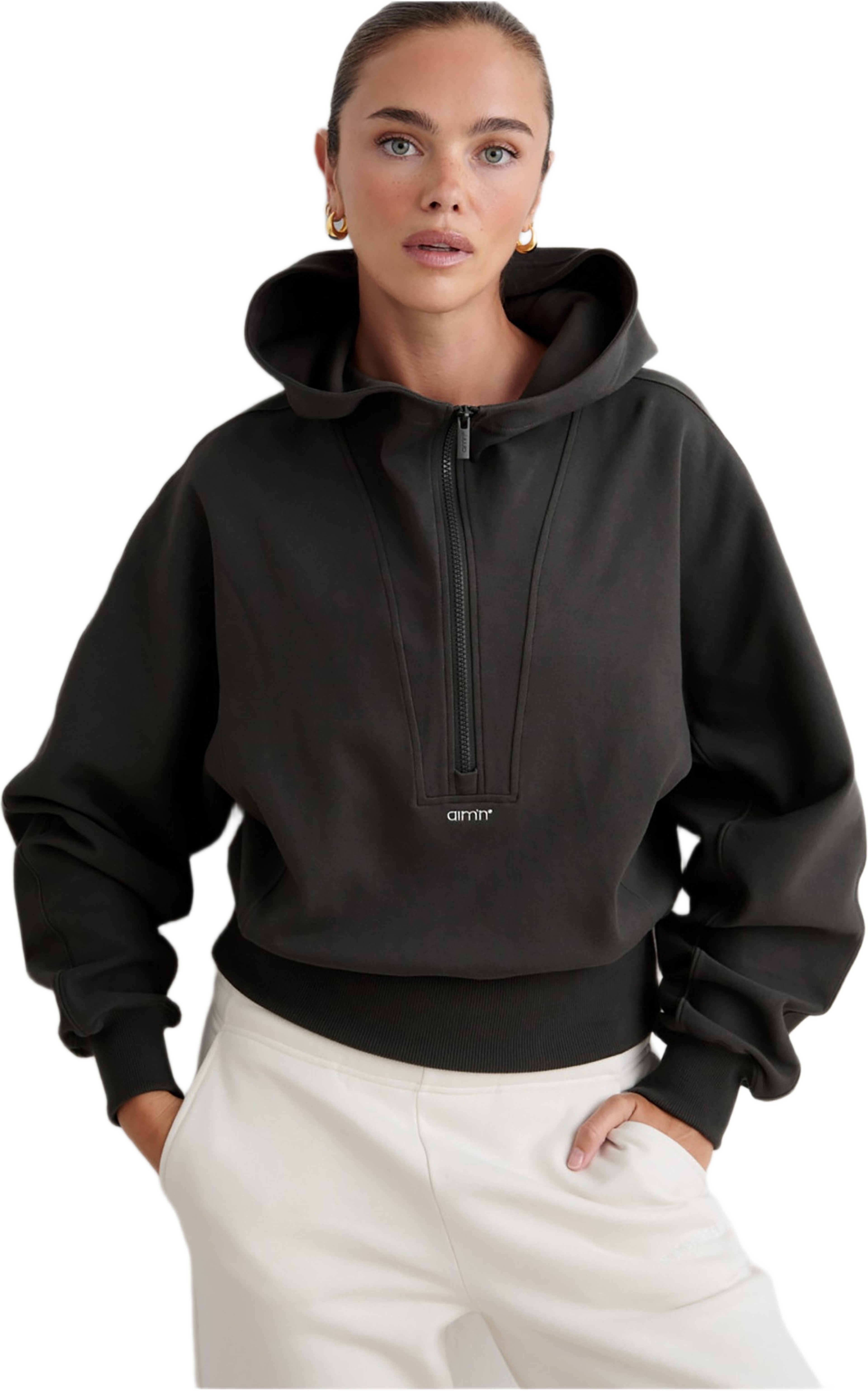 Sportif Half Zip Hood, från aim'n, i färgen dark ivy. Klicka för att öppna bilden i stort format