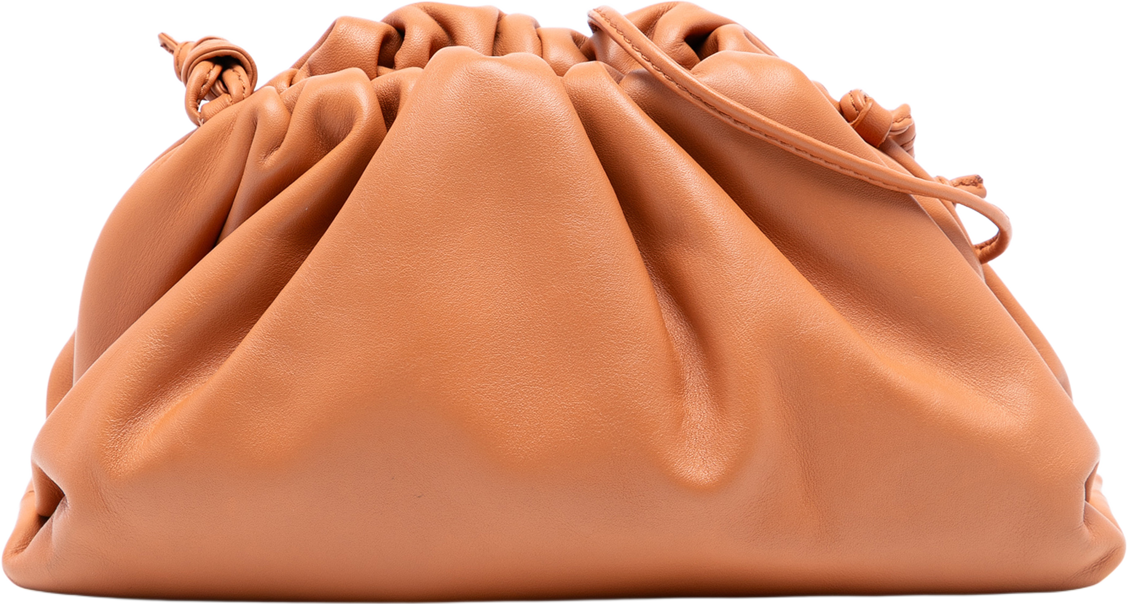 Bottega Veneta Lambskin The Mini Pouch Crossbody, från Luxclusif, i färgen camel. Klicka för att öppna bilden i stort format
