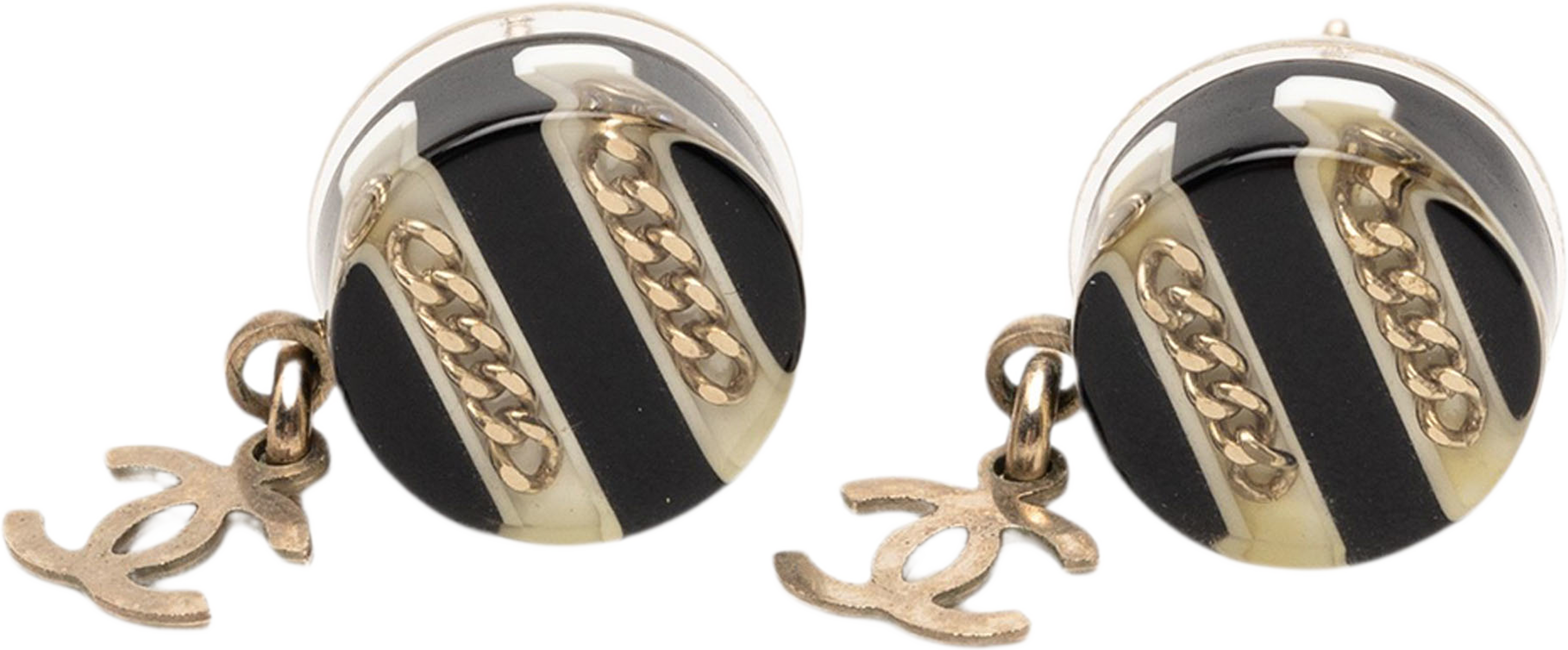 Chanel Brass Resin Cc Drop Round Push Back Earrings, från Luxclusif, i färgen svart. Klicka för att öppna bilden i stort format