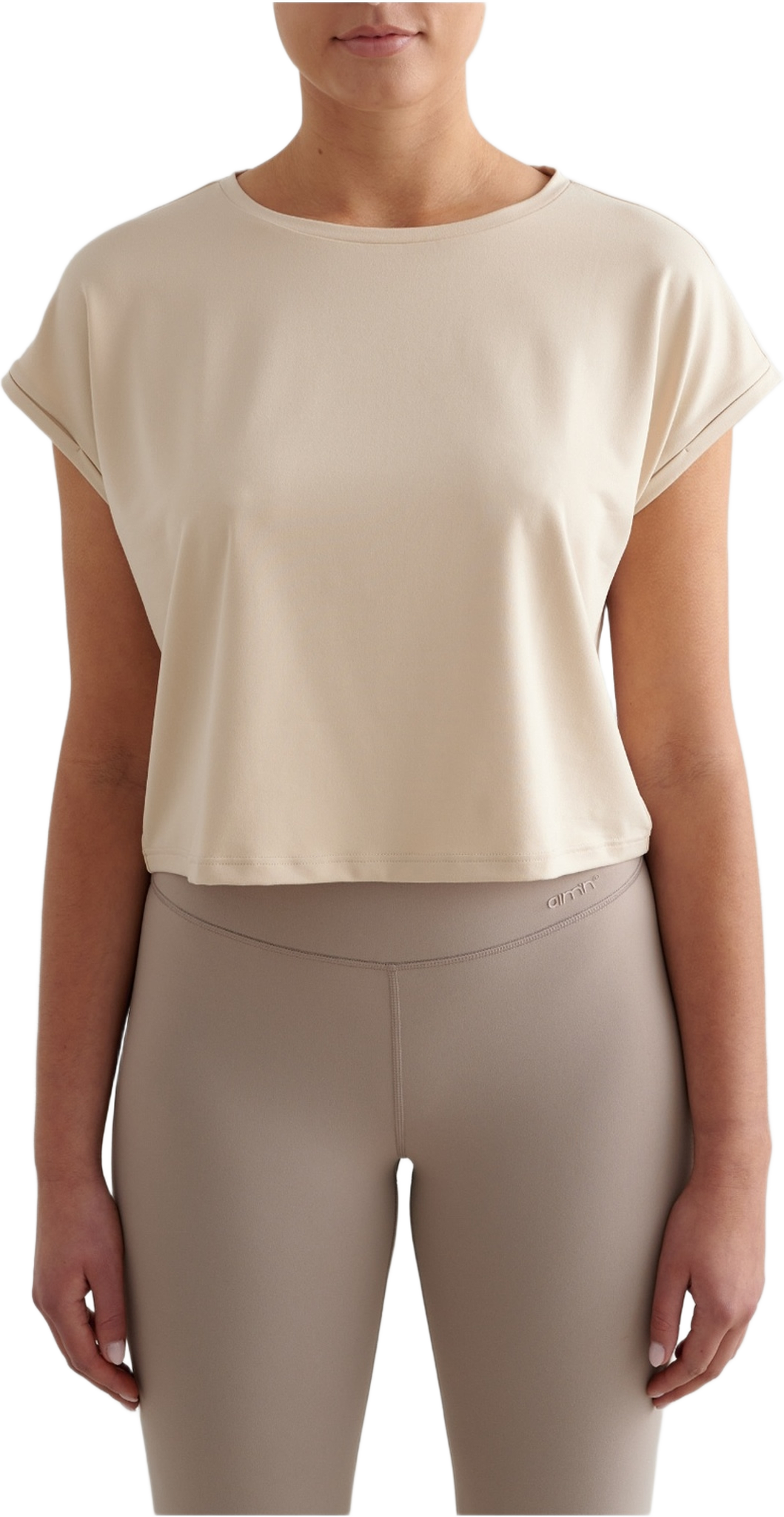 Soft Basic Roll Sleeve Top, från aim'n, i färgen café au lait. Klicka för att öppna bilden i stort format