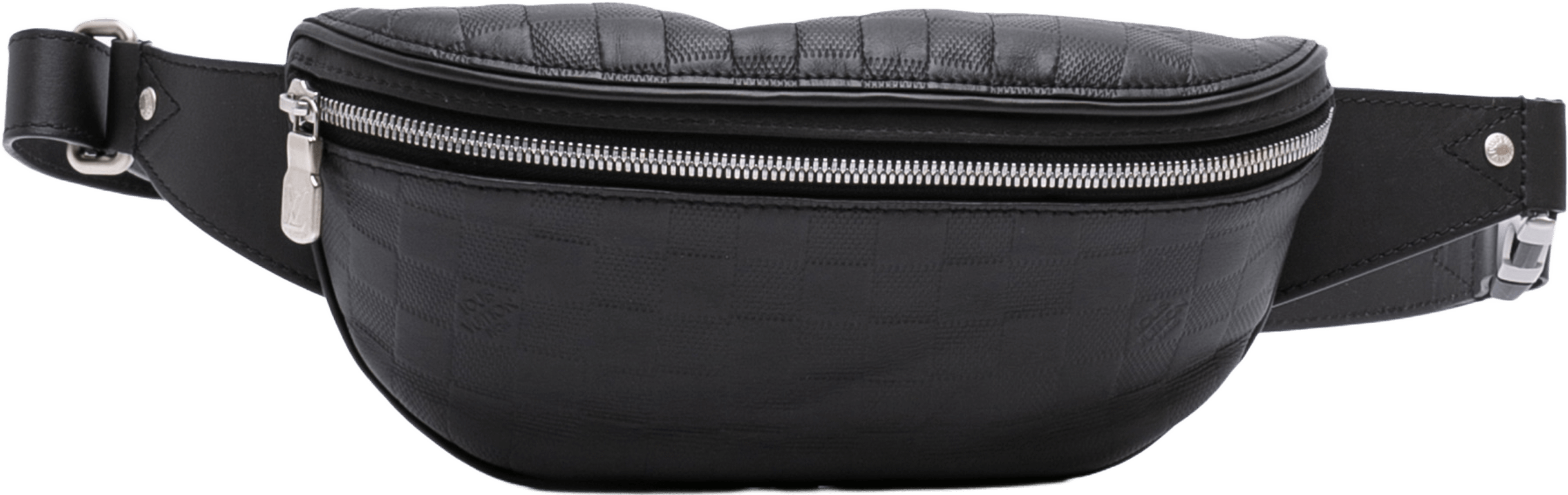 Louis Vuitton Damier Infini Campus Bumbag, från Luxclusif, i färgen black. Klicka för att öppna bilden i stort format