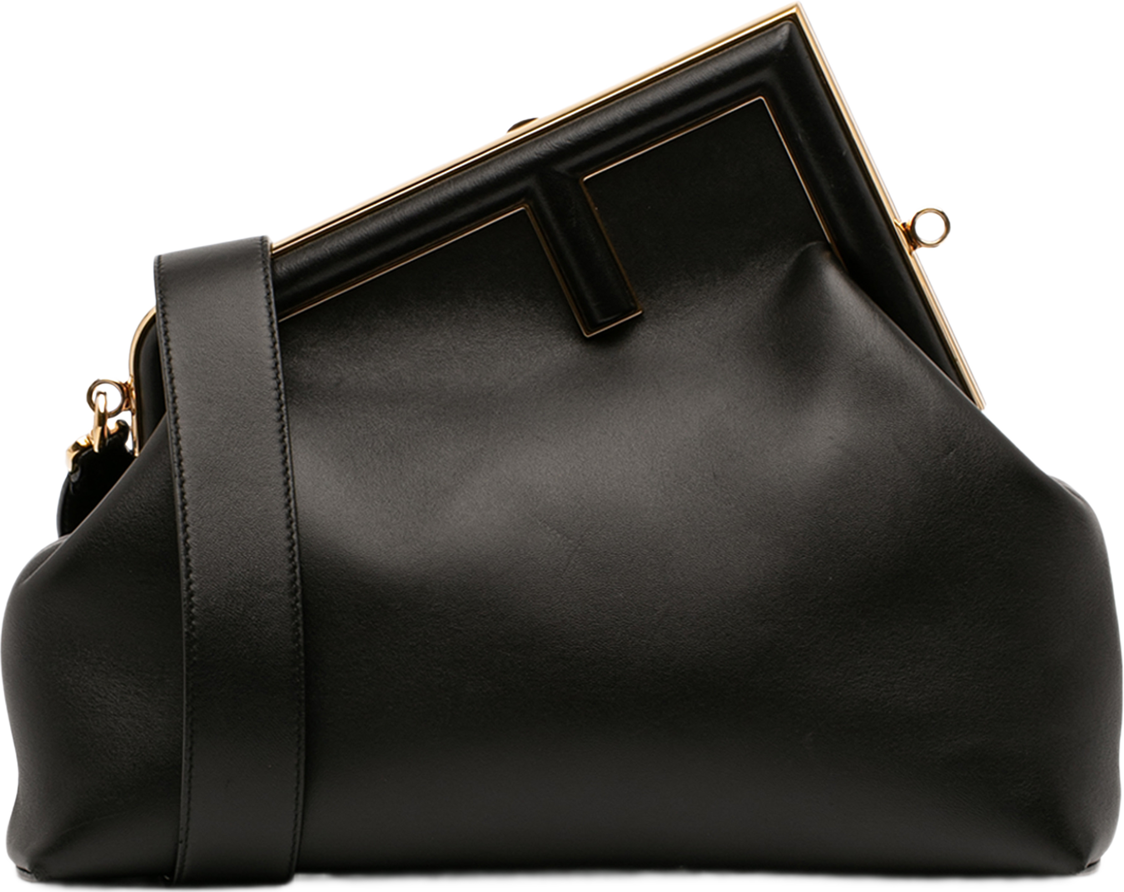 Fendi Medium Nappa Fendi First Shoulder Bag, från Luxclusif, i färgen black. Klicka för att öppna bilden i stort format