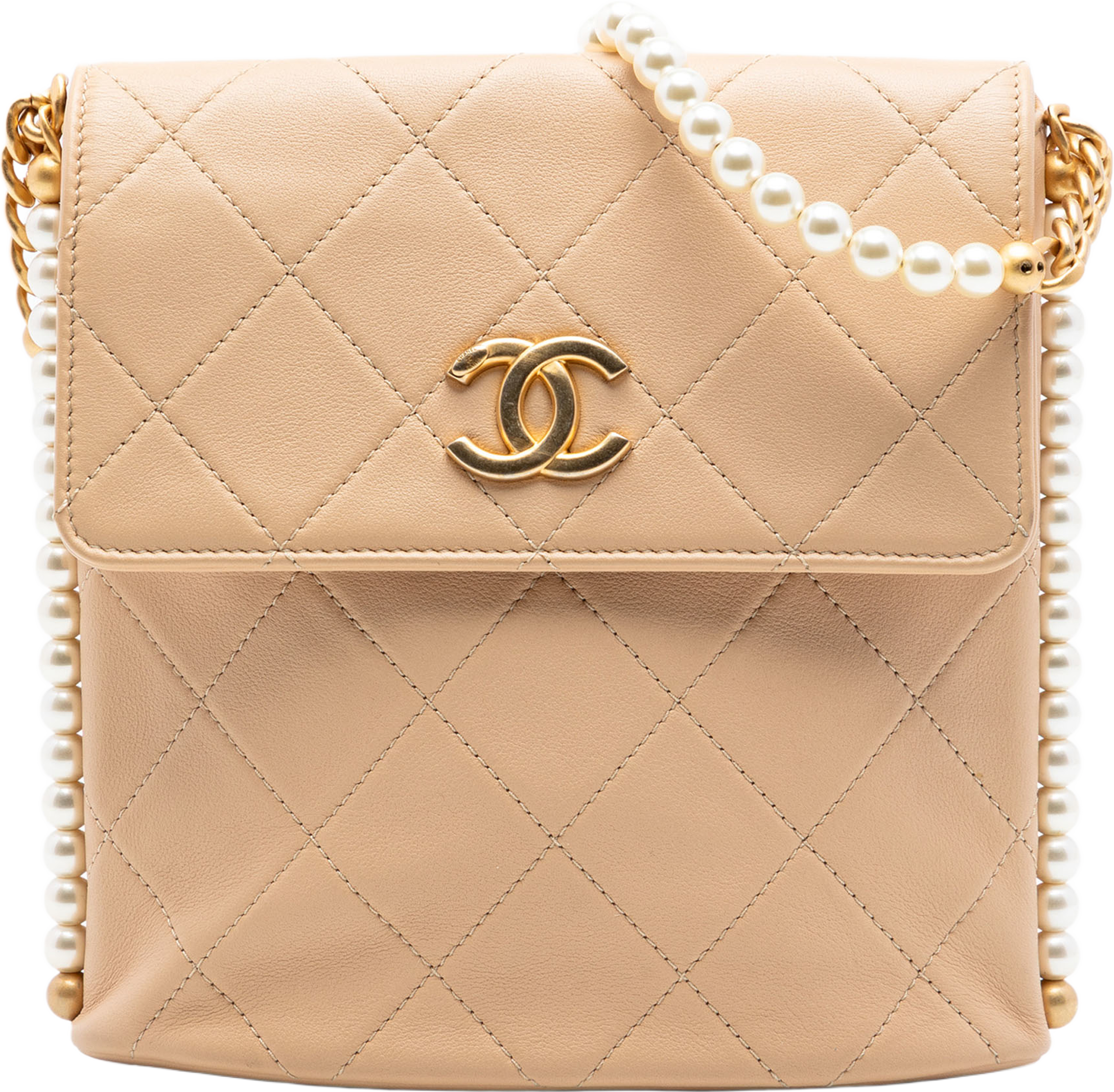 Chanel Small Quilted Calfskin About Pearls Hobo, från Luxclusif, i färgen beige. Klicka för att öppna bilden i stort format
