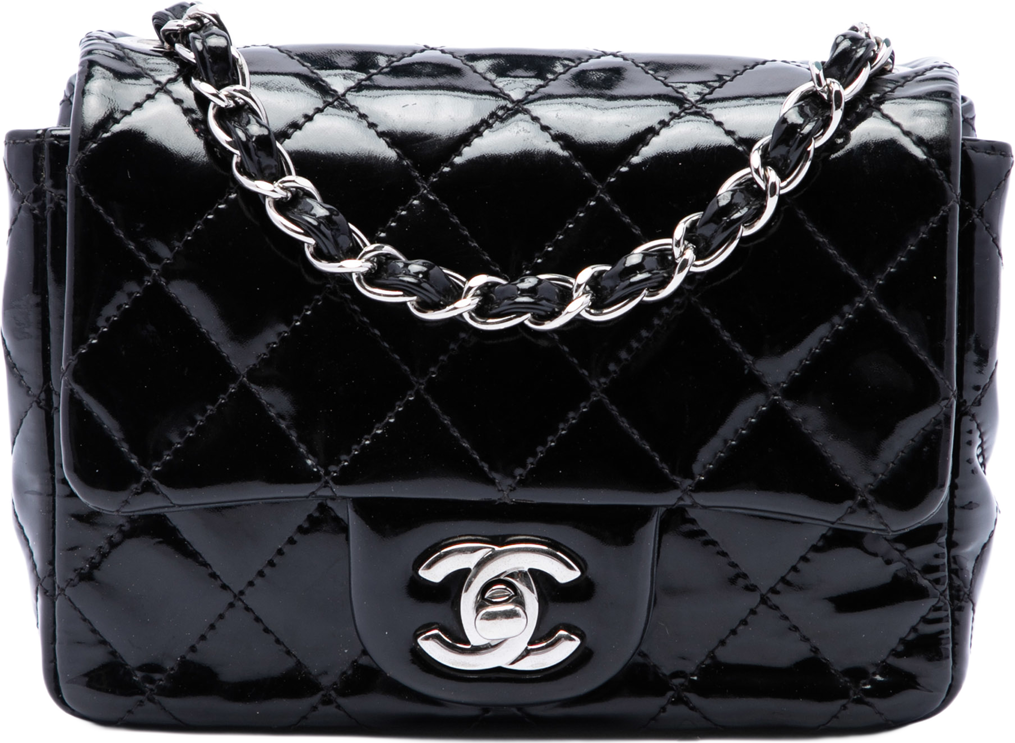 Chanel Mini Square Classic Patent Single Flap, från Luxclusif, i färgen svart. Klicka för att öppna bilden i stort format