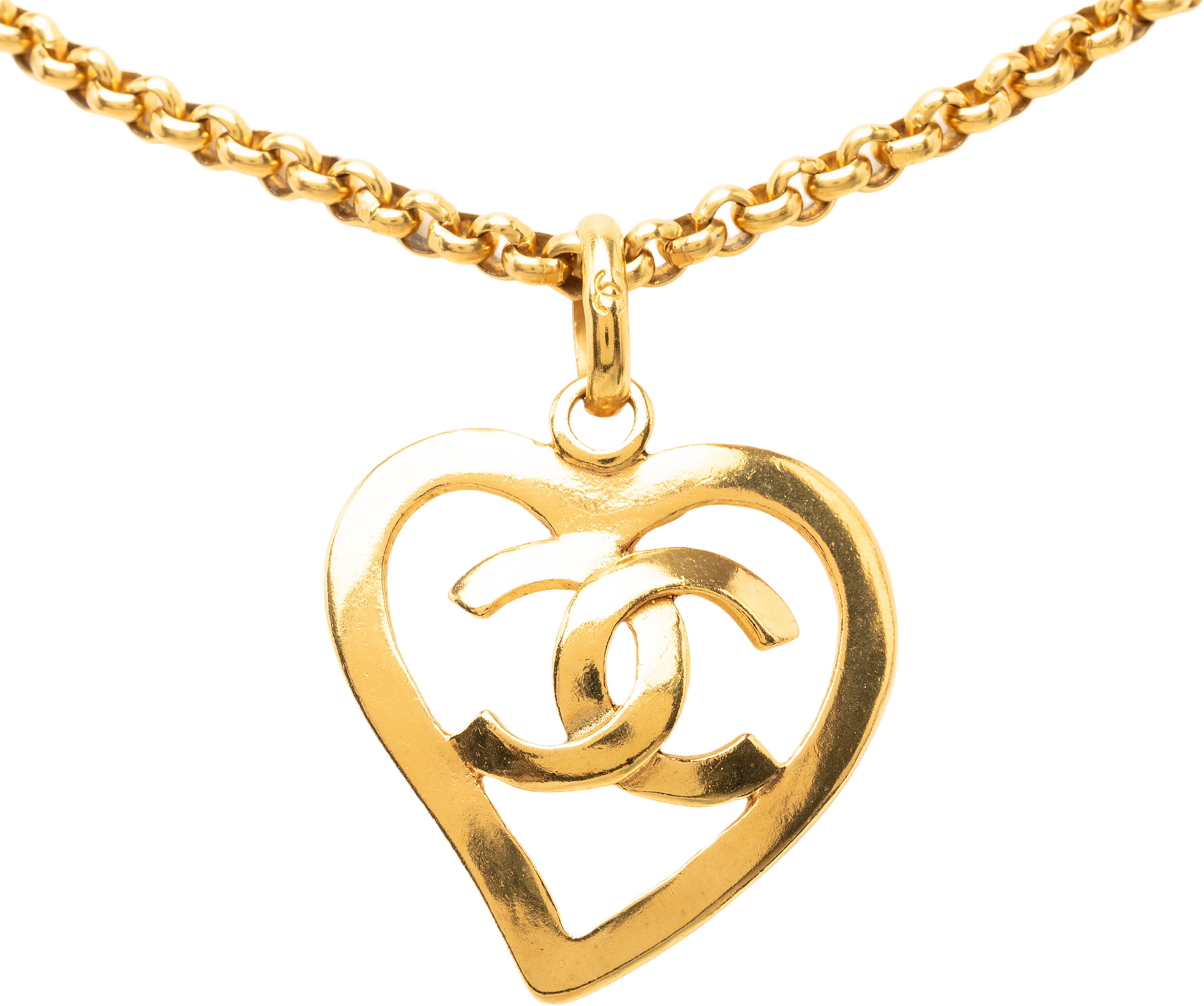 Chanel Cc Gold Plated Heart Pendant Necklace, från Luxclusif, i färgen guld. Klicka för att öppna bilden i stort format
