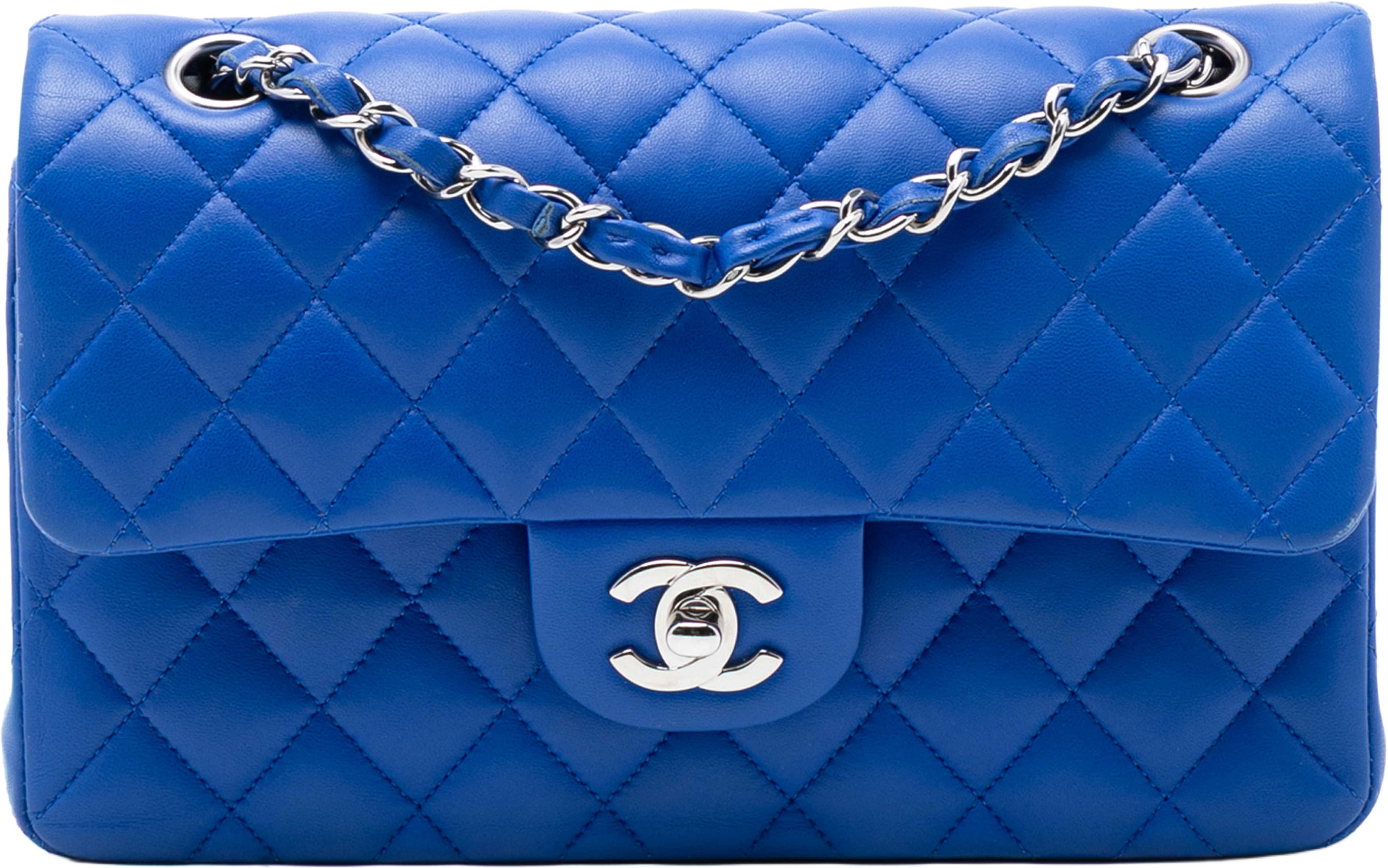 Chanel Small Classic Lambskin Double Flap, från Luxclusif, i färgen blue. Klicka för att öppna bilden i stort format