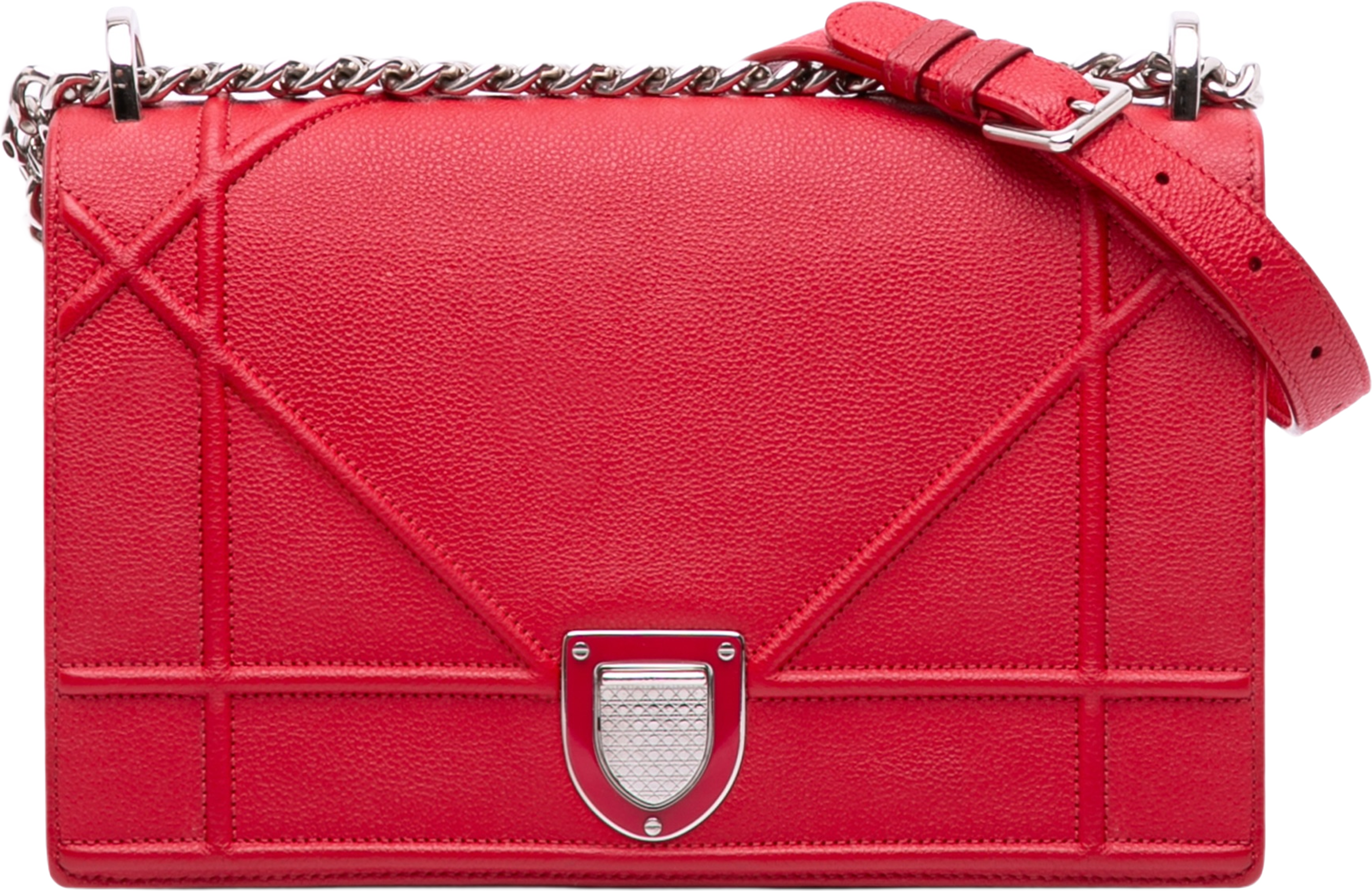 Dior Medium Grained Calfskin Diorama Flap, från Luxclusif, i färgen red.