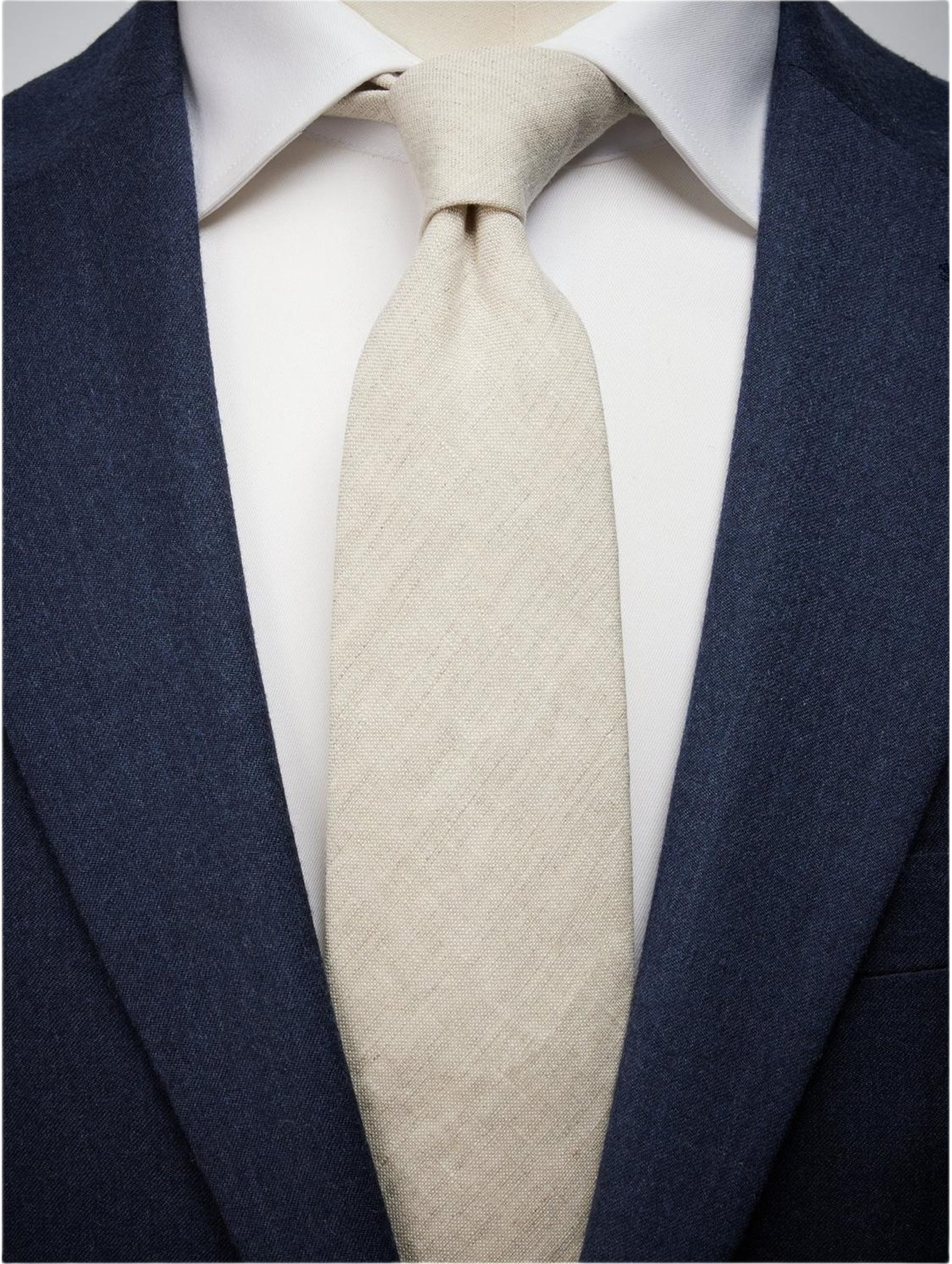 Tie Linen