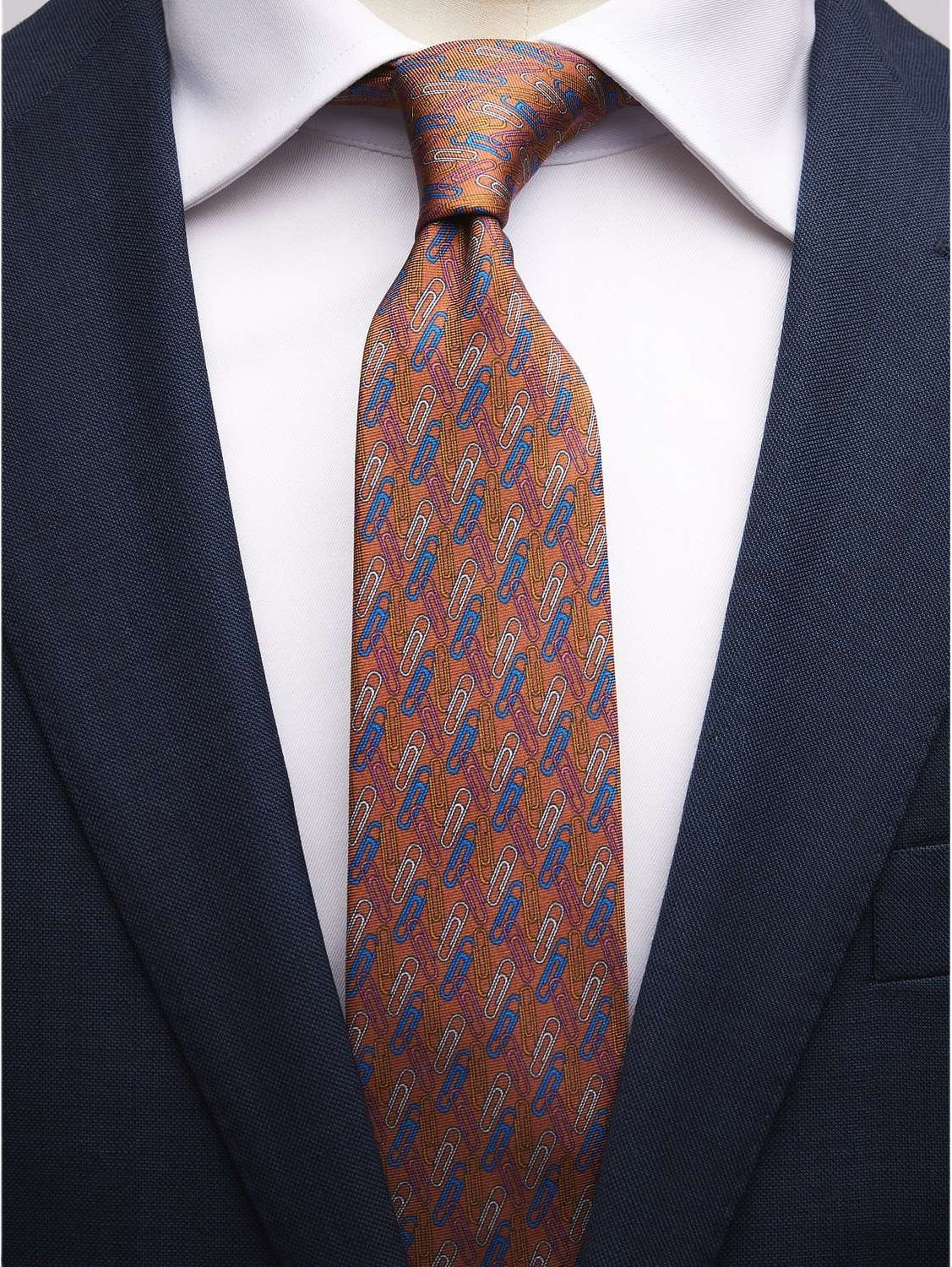 Tie Motif