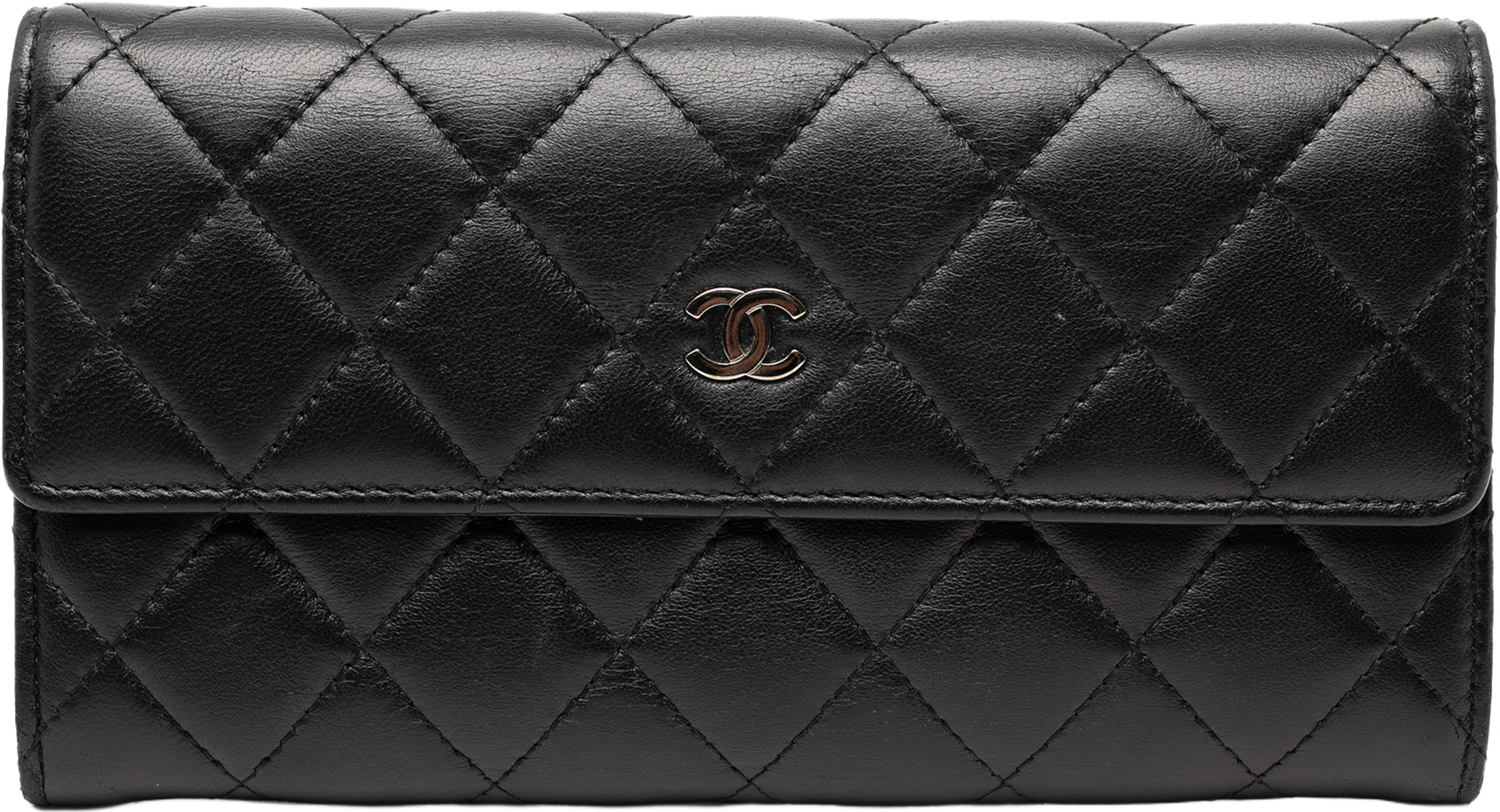 Chanel Cc Quilted Lambskin Long Wallet, från Luxclusif, i färgen black. Klicka för att öppna bilden i stort format