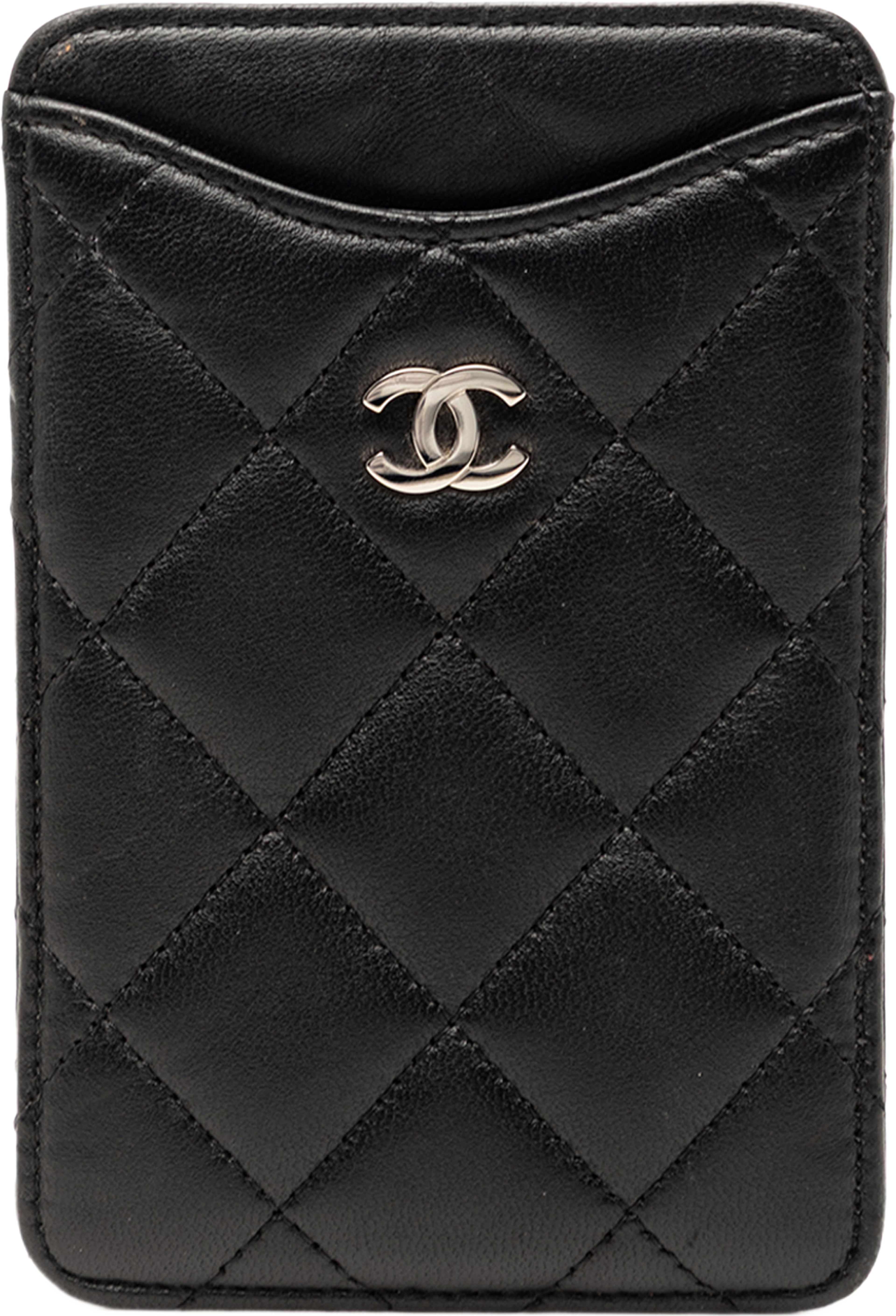Chanel Cc Quilted Lambskin Card Holder, från Luxclusif, i färgen svart. Klicka för att öppna bilden i stort format