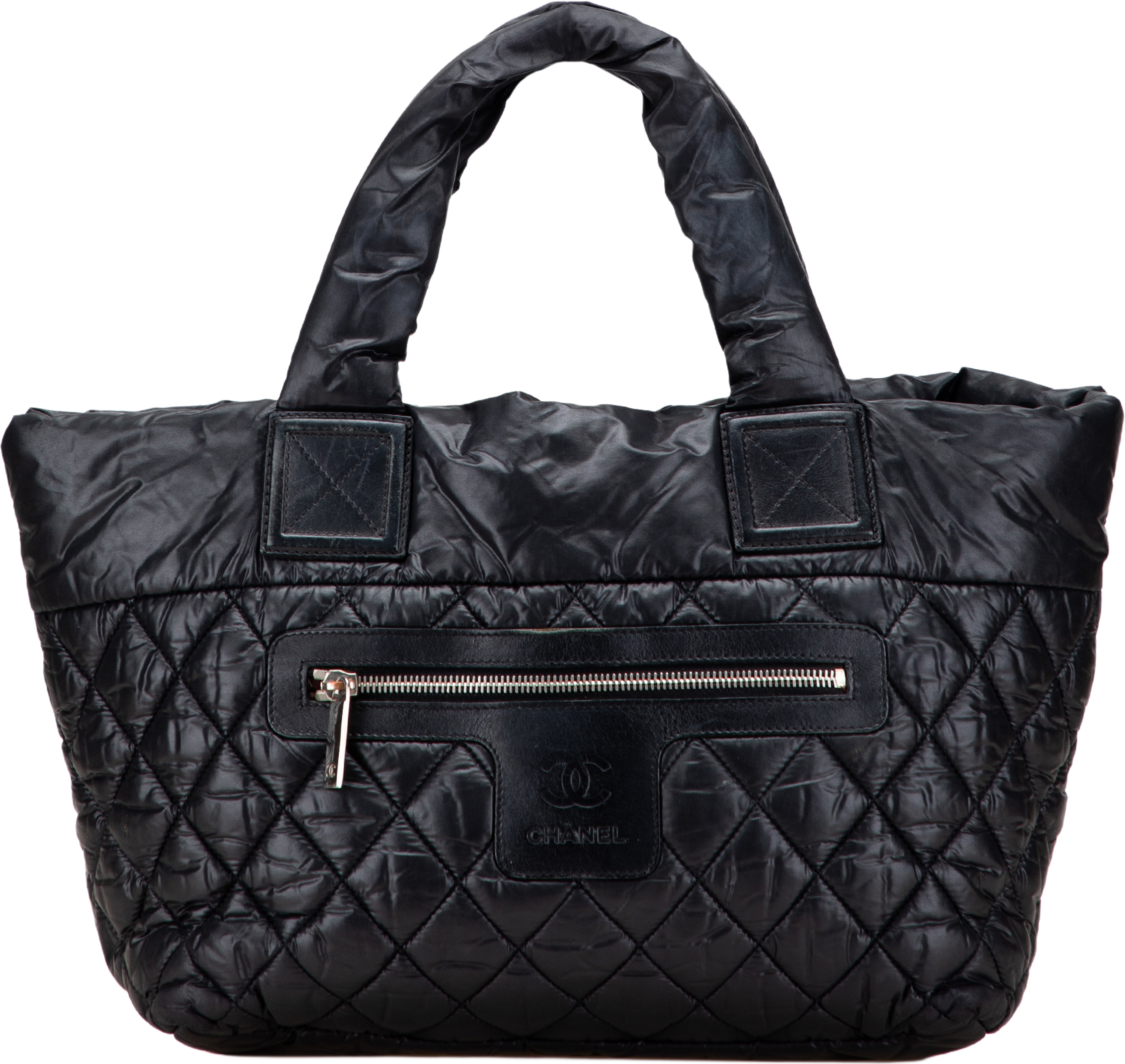 Chanel Small Quilted Nylon Coco Cocoon Tote, från Luxclusif, i färgen black. Klicka för att öppna bilden i stort format