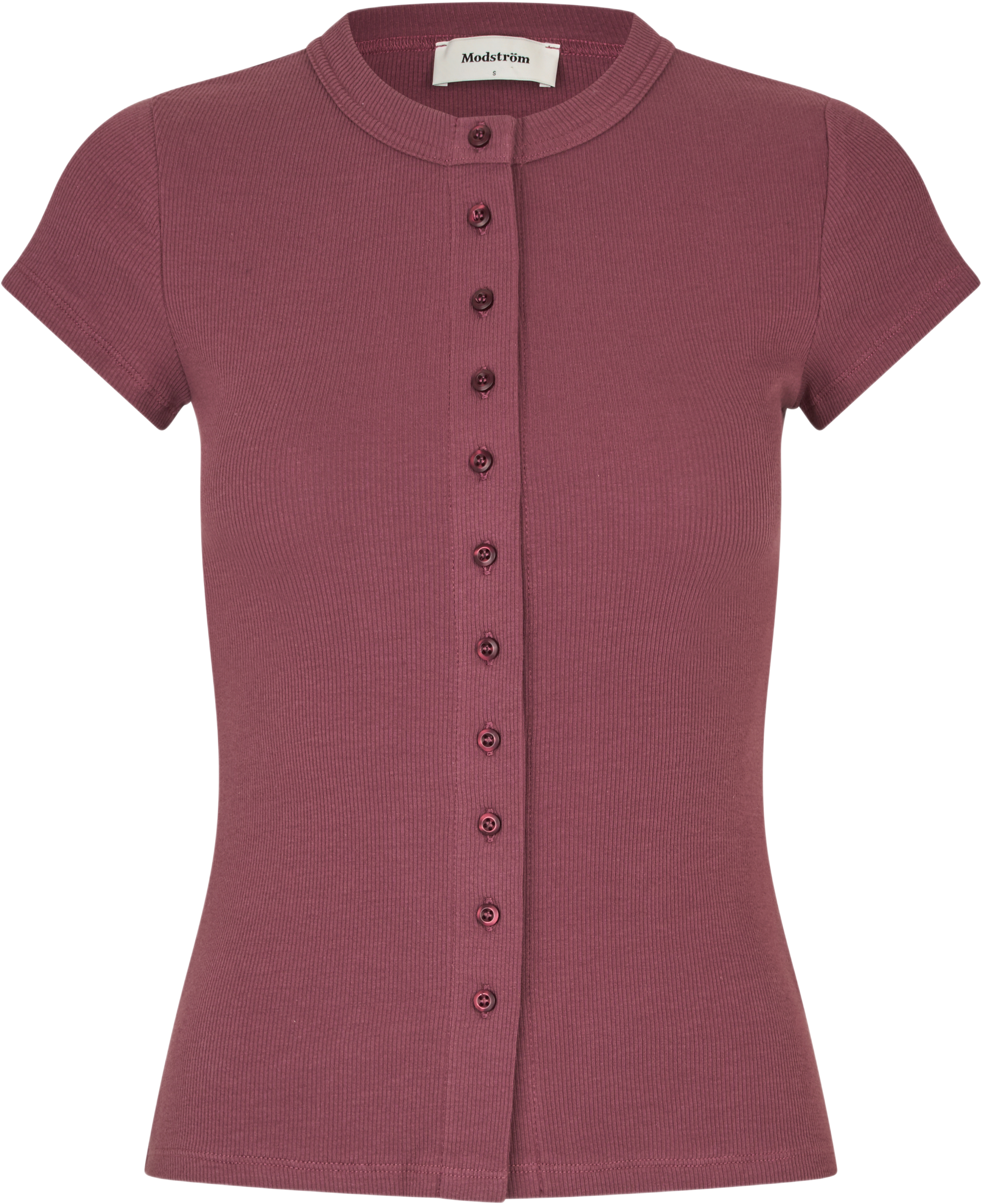 Vilsonmd T-shirt, från Modström, i färgen wineberry. Klicka för att öppna bilden i stort format