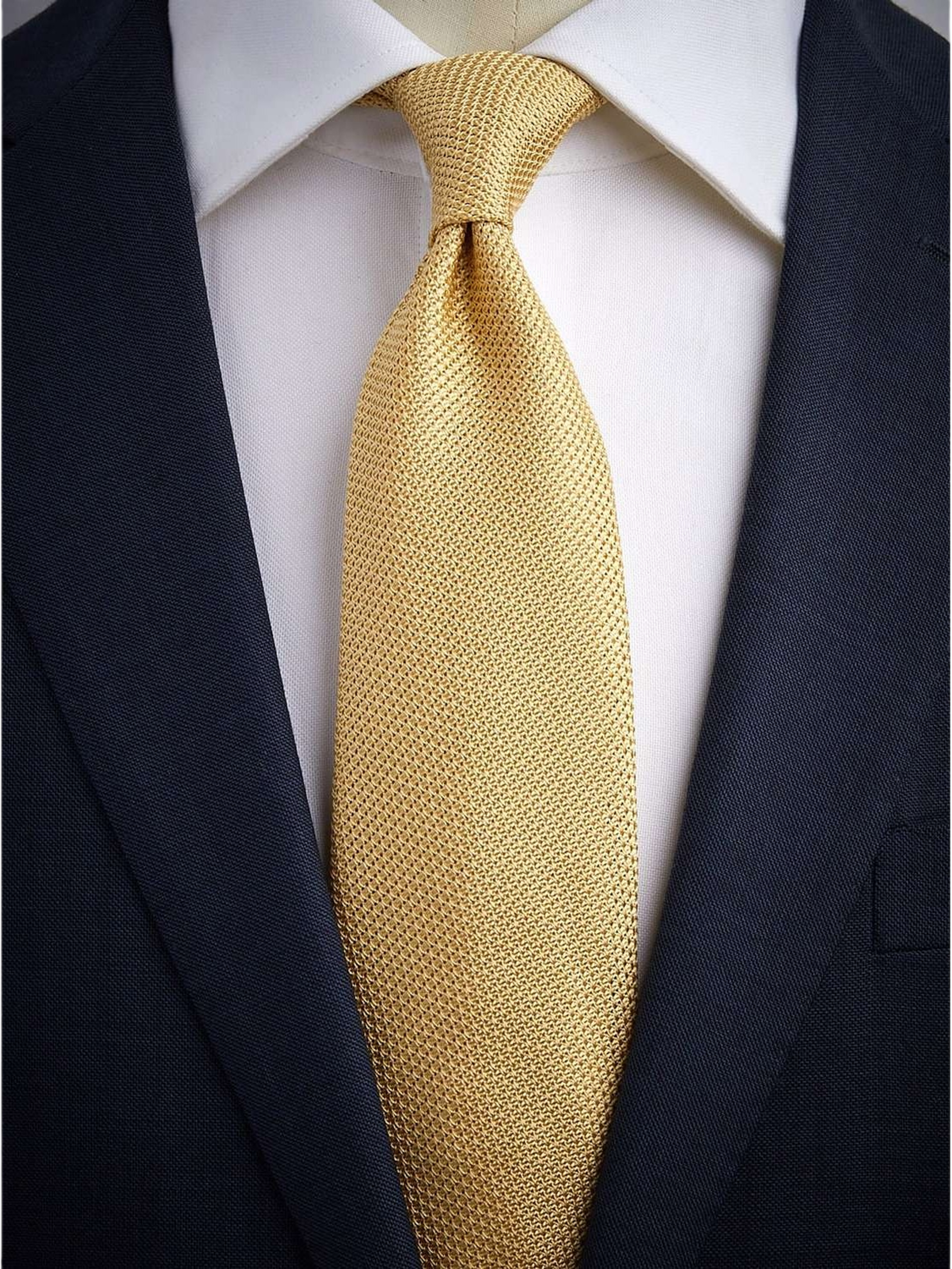 Grenadine Tie