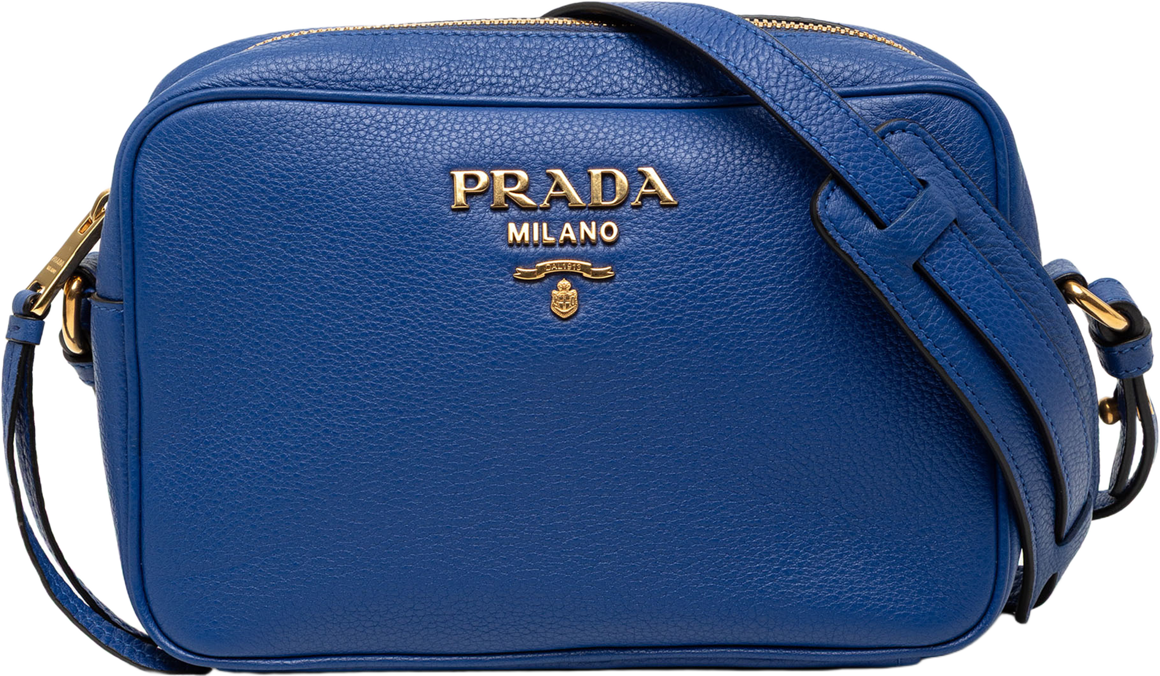 Prada Vitello Daino Camera Bag, från Luxclusif, i färgen blue. Klicka för att öppna bilden i stort format