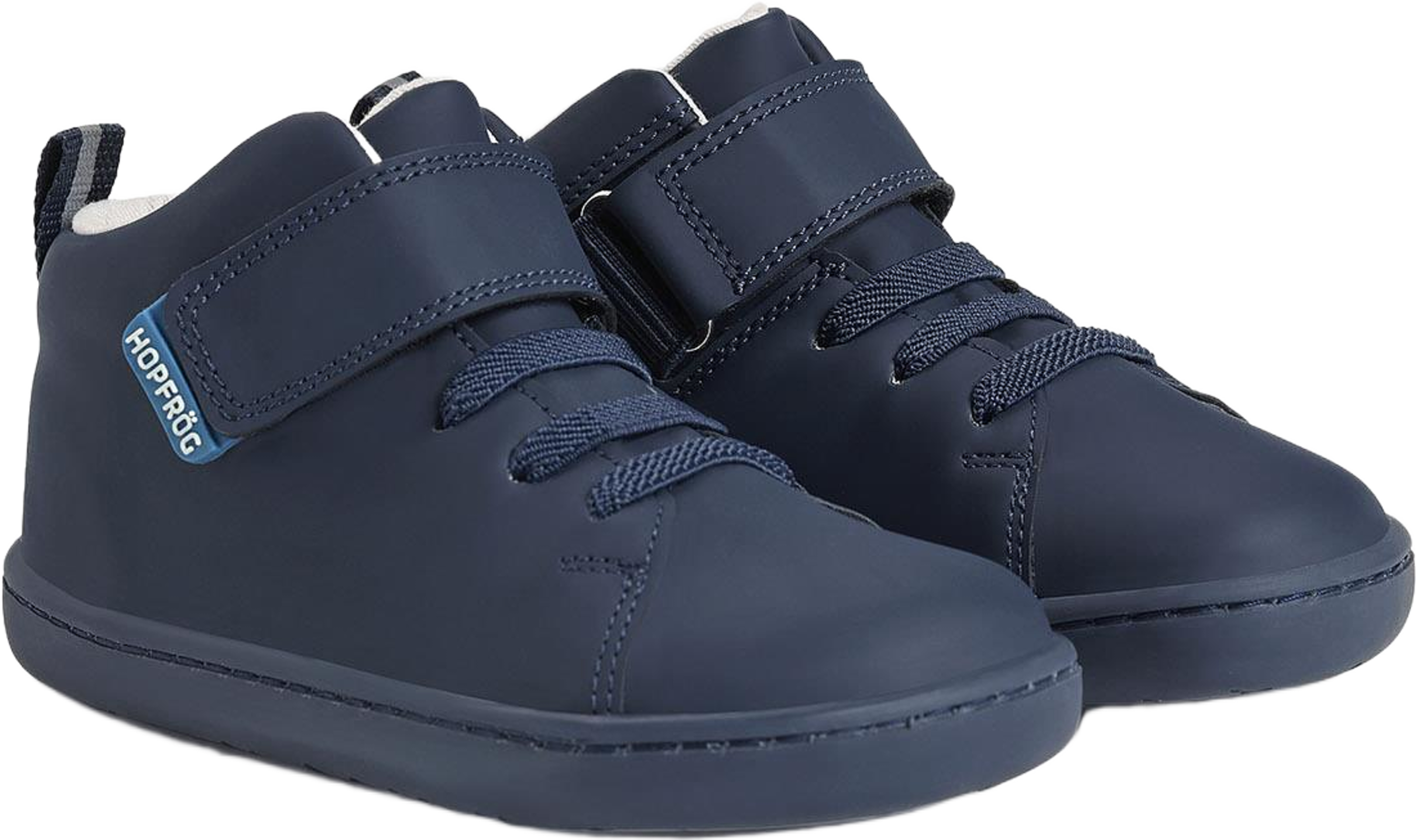 Hopfrög Smart Walker Hightop Barefoot, från Minimoca, i färgen matt navy. Klicka för att öppna bilden i stort format
