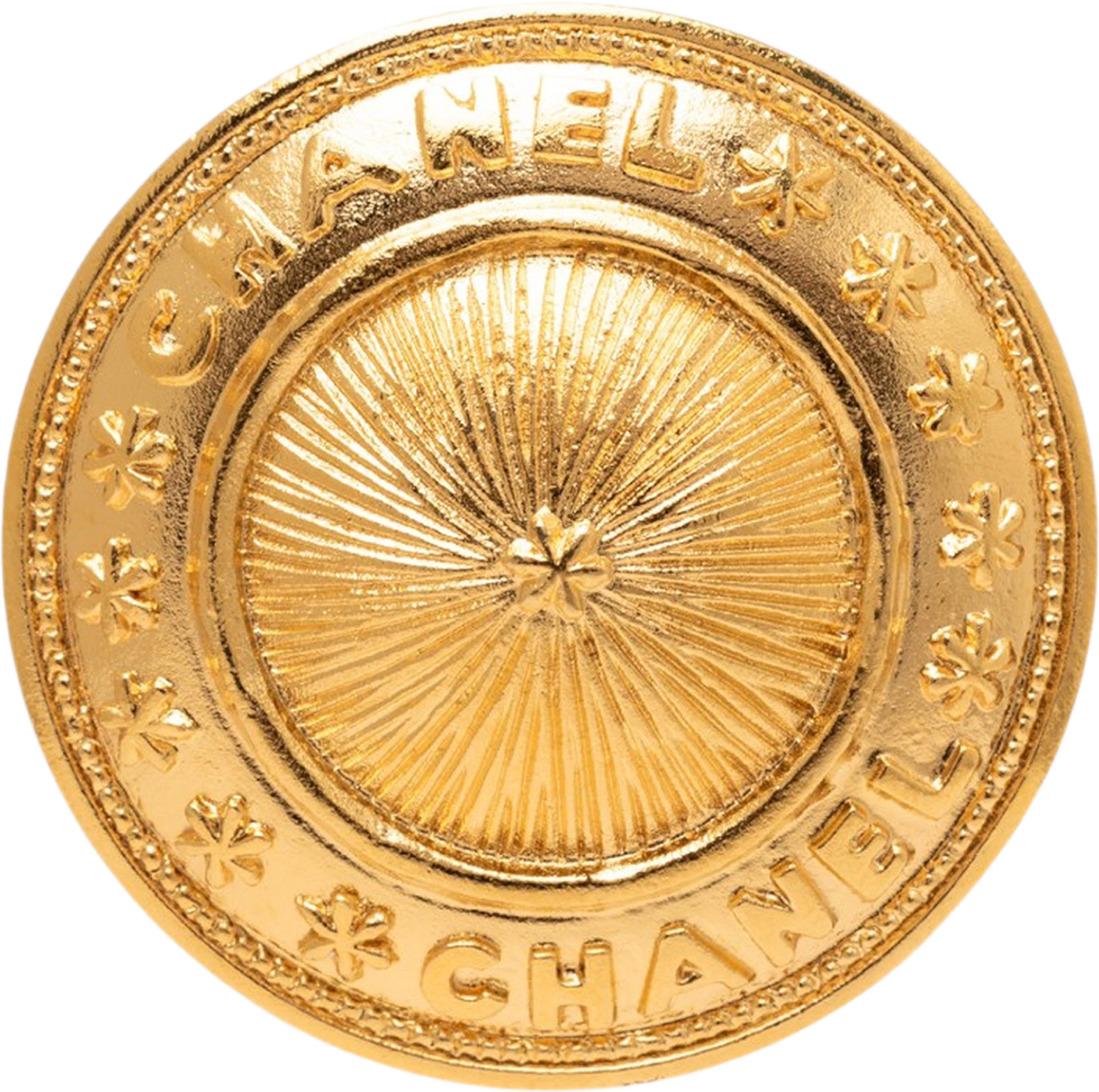Chanel Cc Gold Plated Sunburst Medallion Brooch, från Luxclusif, i färgen gold. Klicka för att öppna bilden i stort format