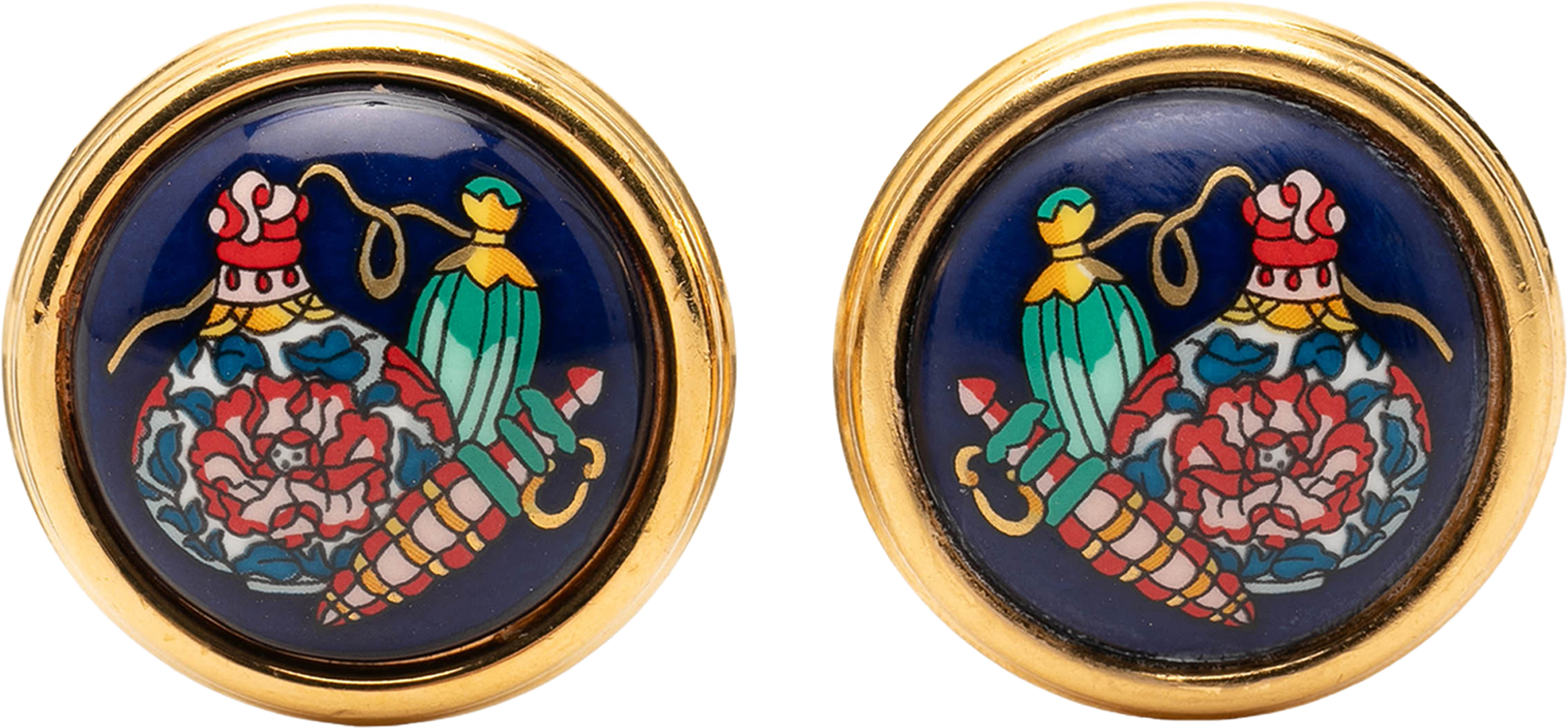 Hermès Gold Plated Enamel Round Clip On Earrings, från Luxclusif, i färgen midnight blue. Klicka för att öppna bilden i stort format