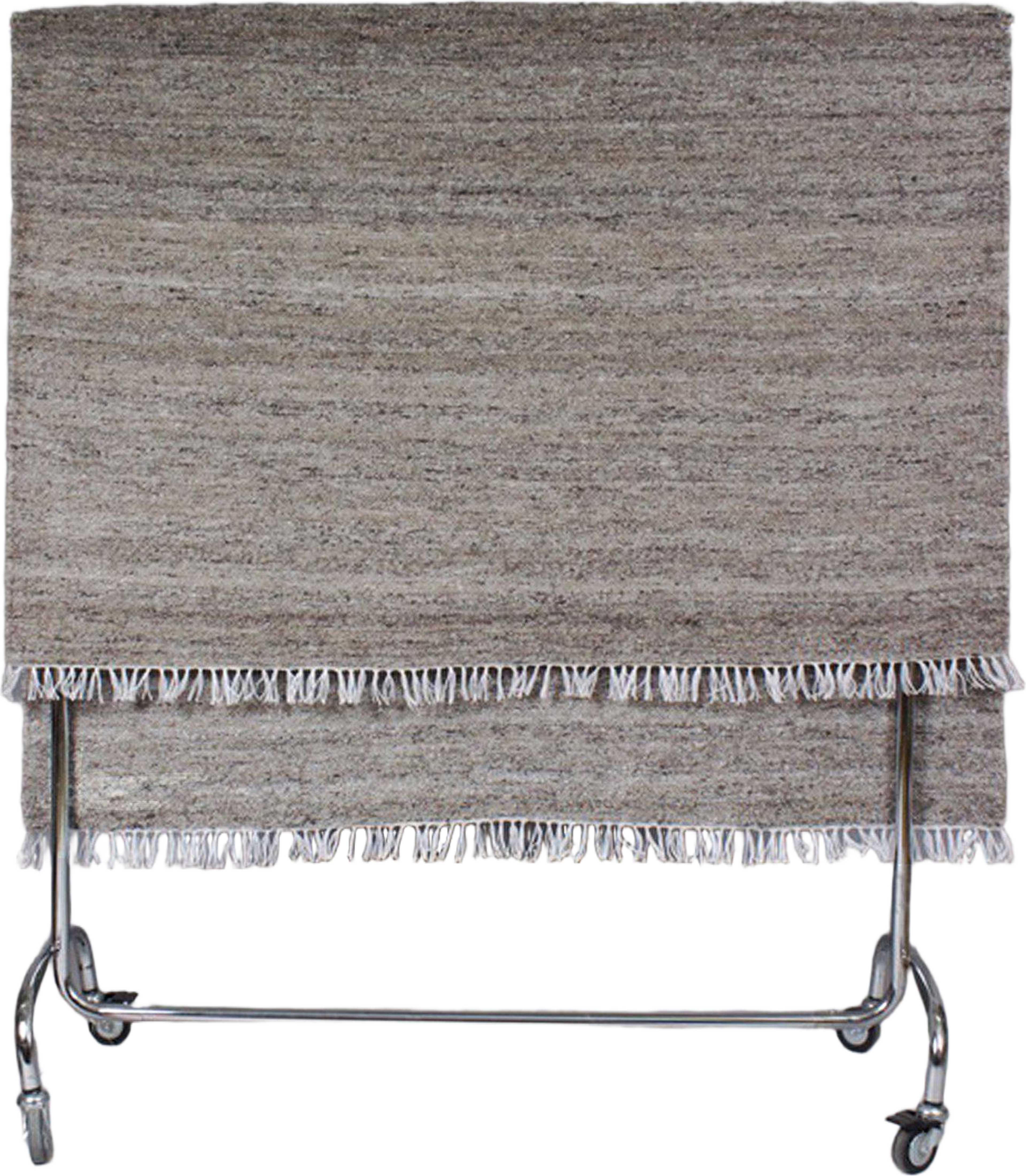 Leon Matta, från Svanefors, i färgen brun. Klicka för att öppna bilden i stort format