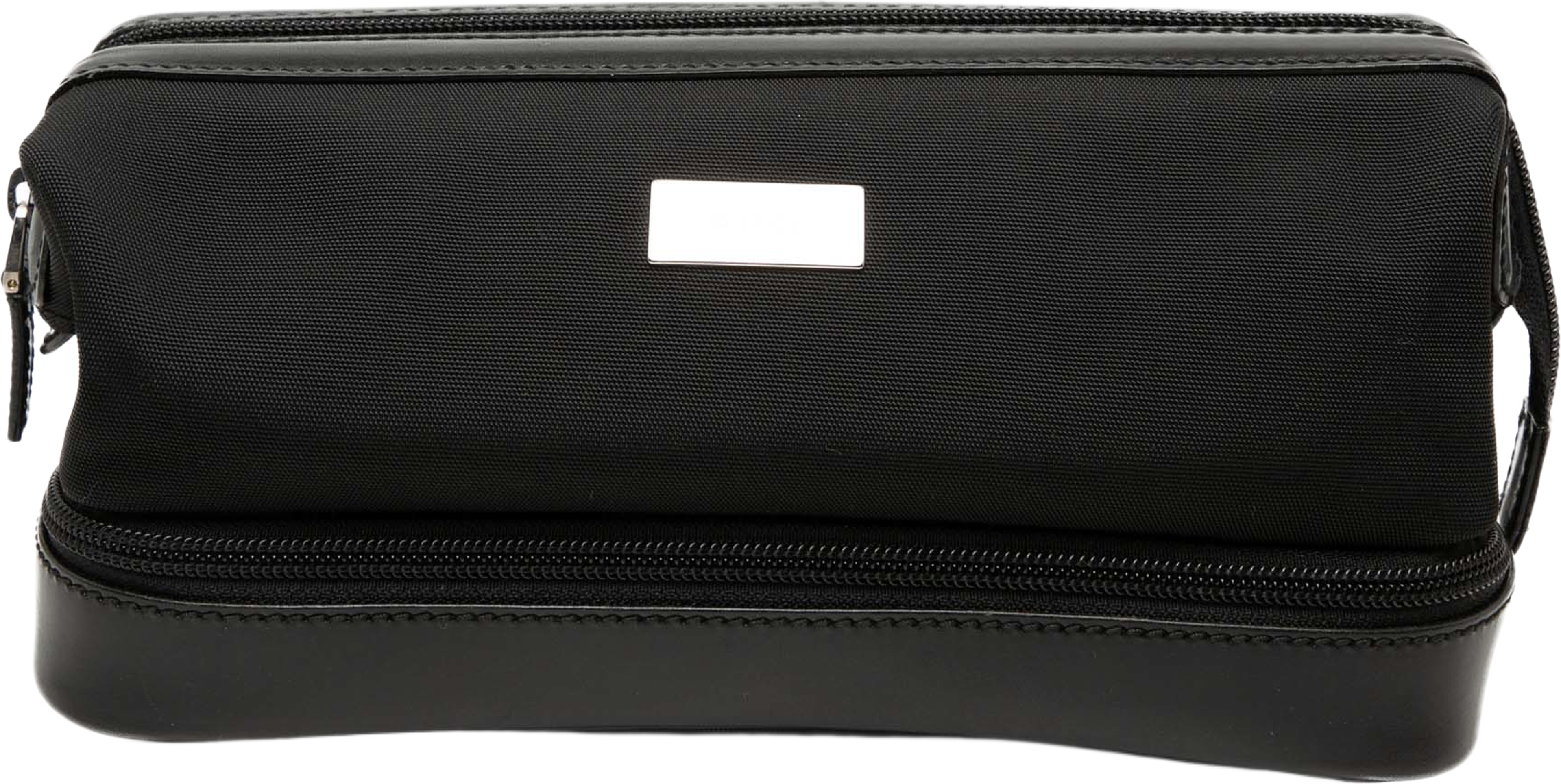 Gucci Canvas Toiletry Pouch, från Luxclusif, i färgen black. Klicka för att öppna bilden i stort format