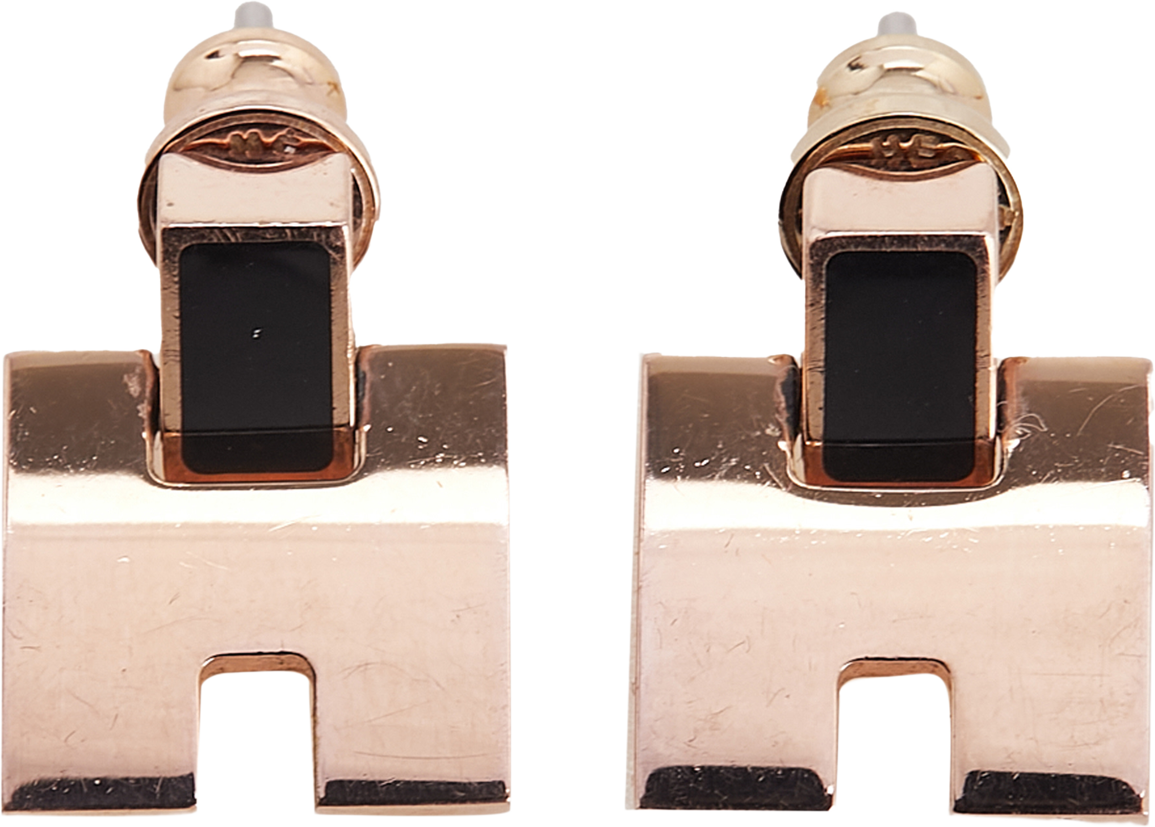 Hermès Rose Gold Plated Enamel Eileen Push Back Earrings, från Luxclusif, i färgen rose gold. Klicka för att öppna bilden i stort format