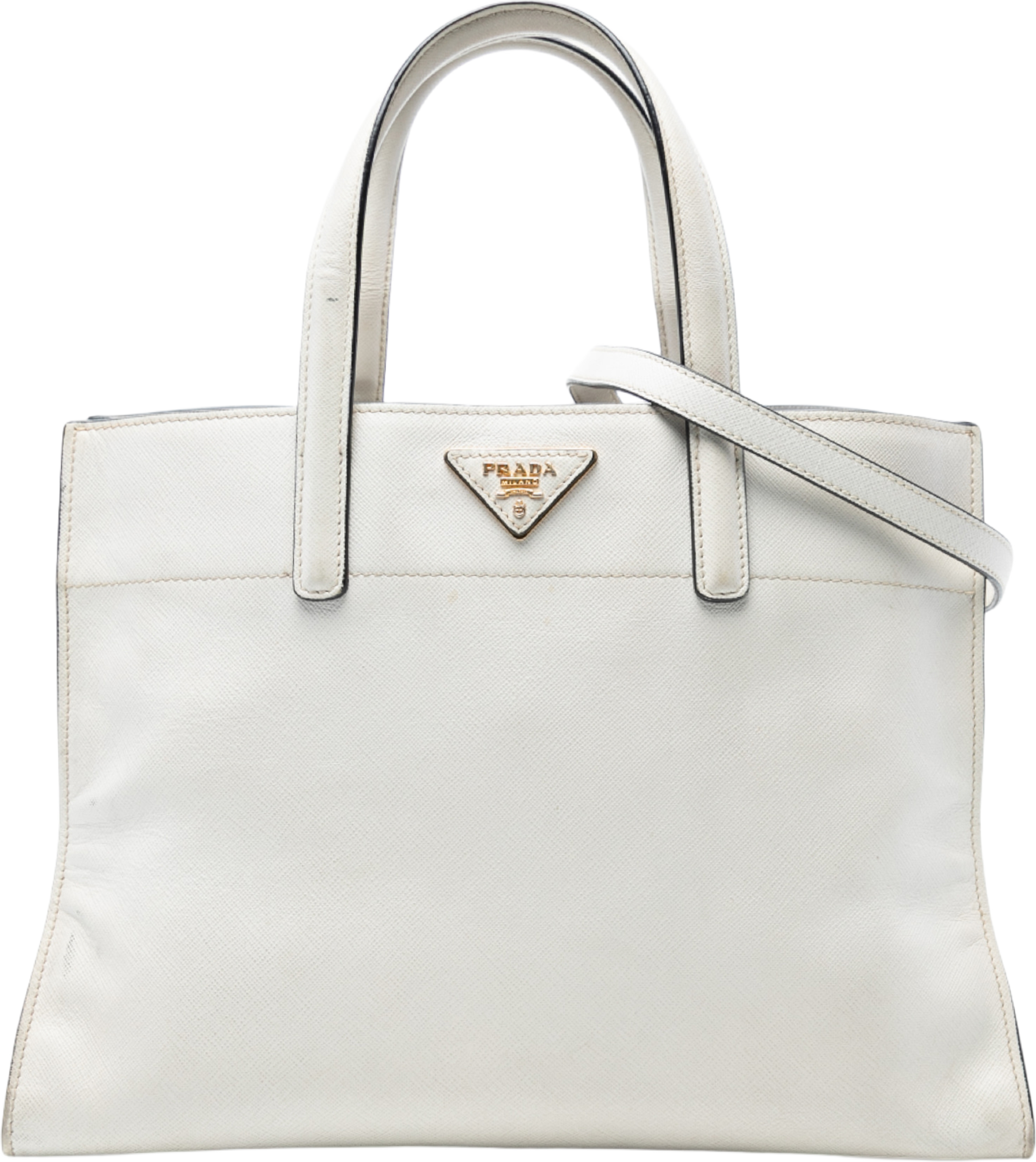 Prada Saffiano Soft Triple Pocket Tote, från Luxclusif, i färgen white. Klicka för att öppna bilden i stort format