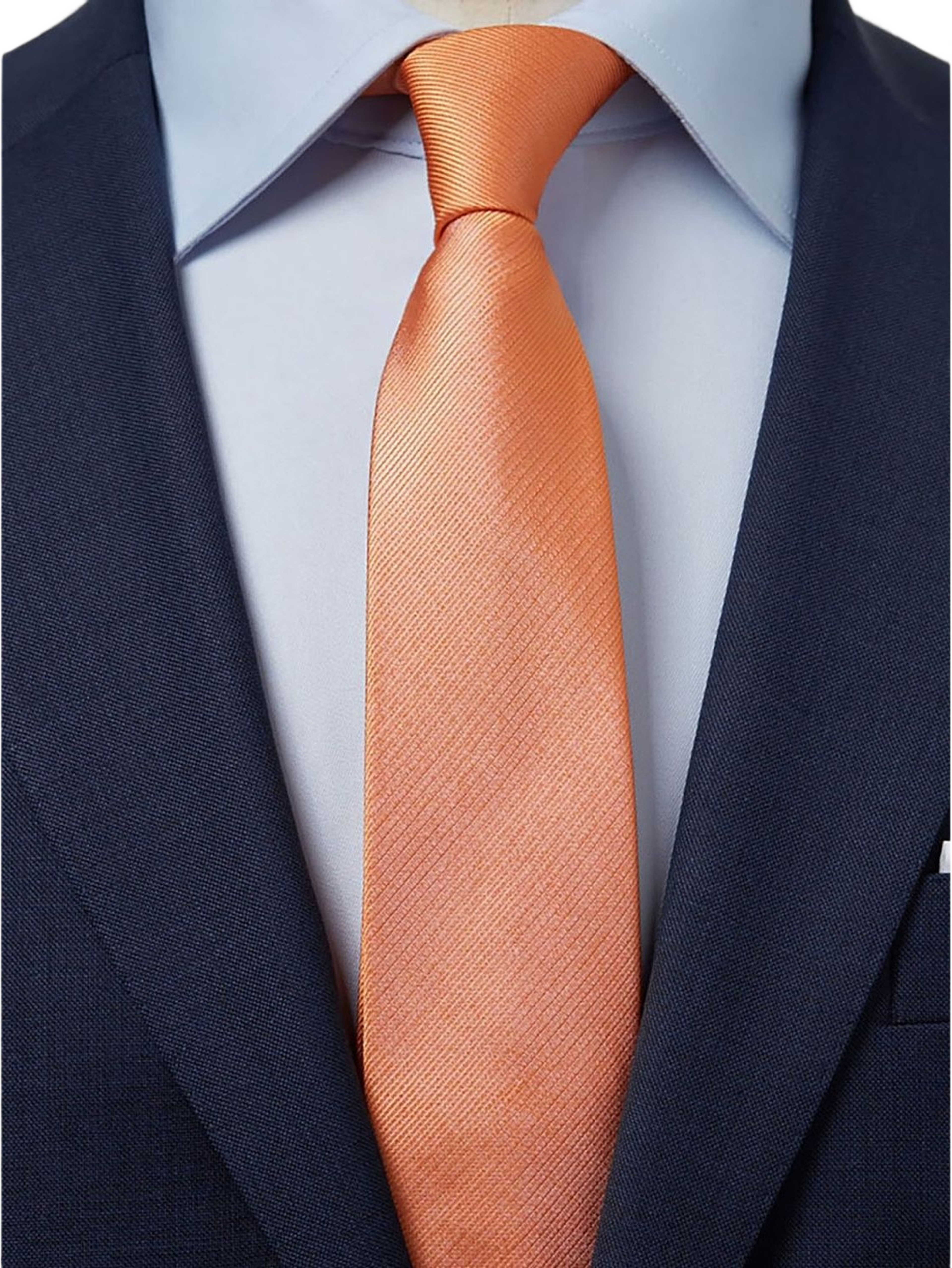 Tie Plain