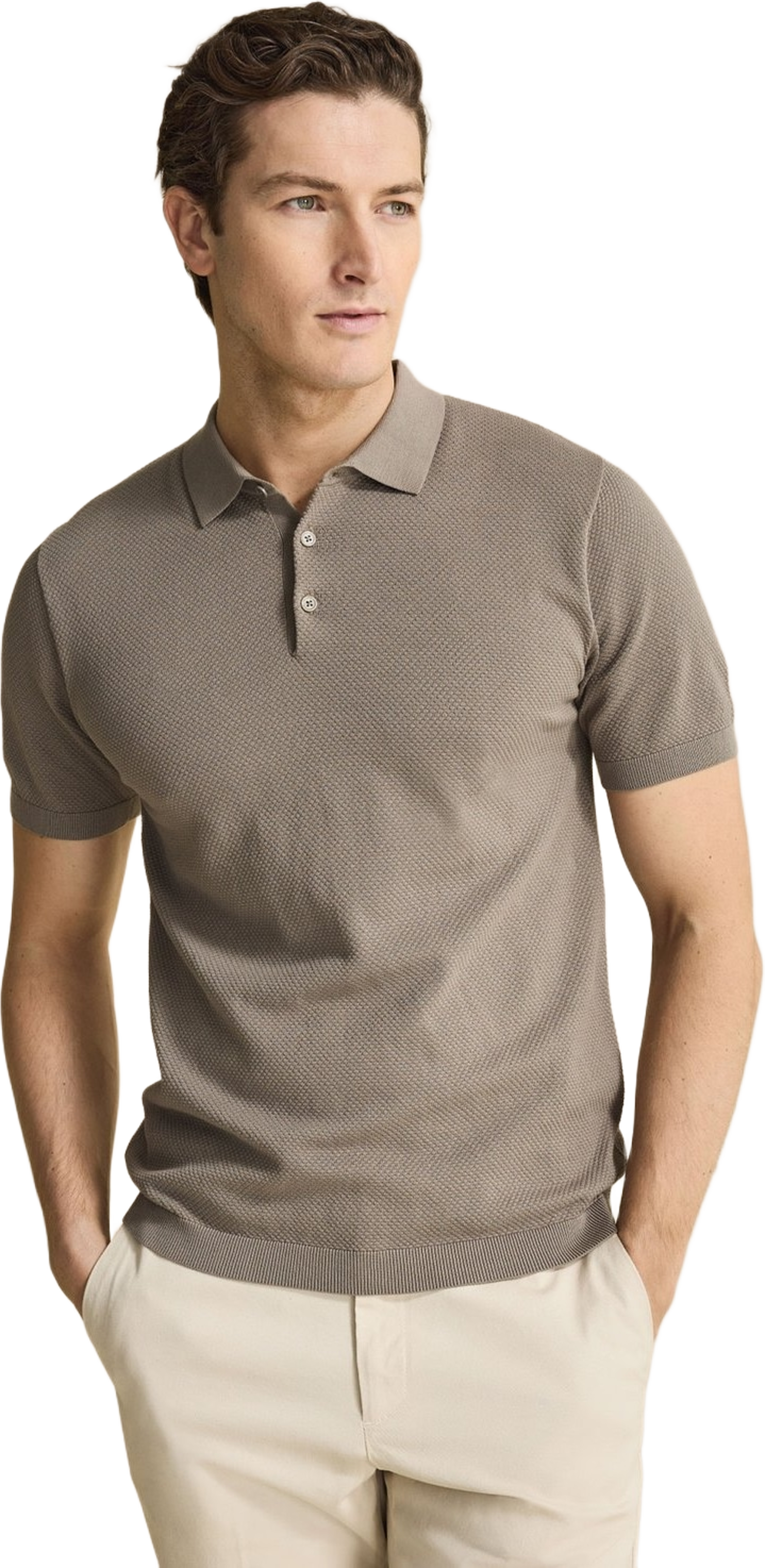 Cotton Texture Knitted Ss Polo Sweater (vincent), från John Henric, i färgen mid brown. Klicka för att öppna bilden i stort format