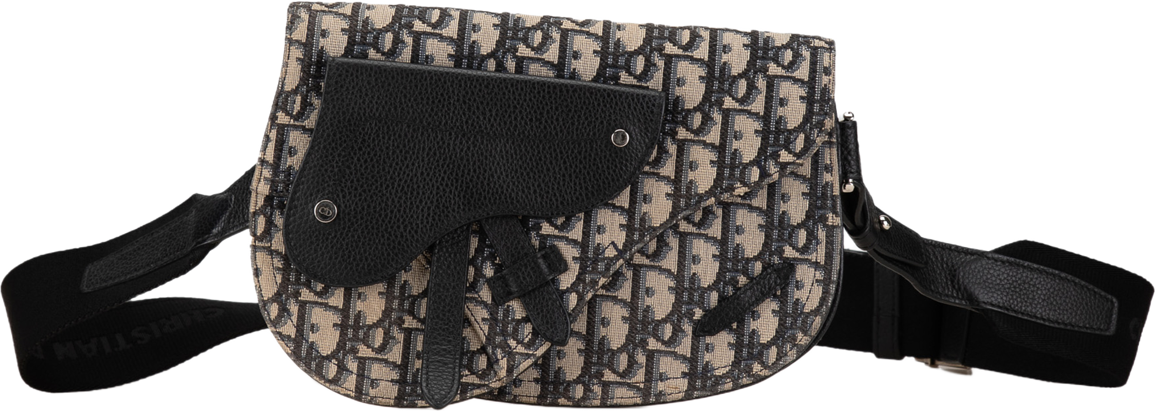 Dior Oblique Canvas Saddle Messenger Bag, från Luxclusif, i färgen beige. Klicka för att öppna bilden i stort format