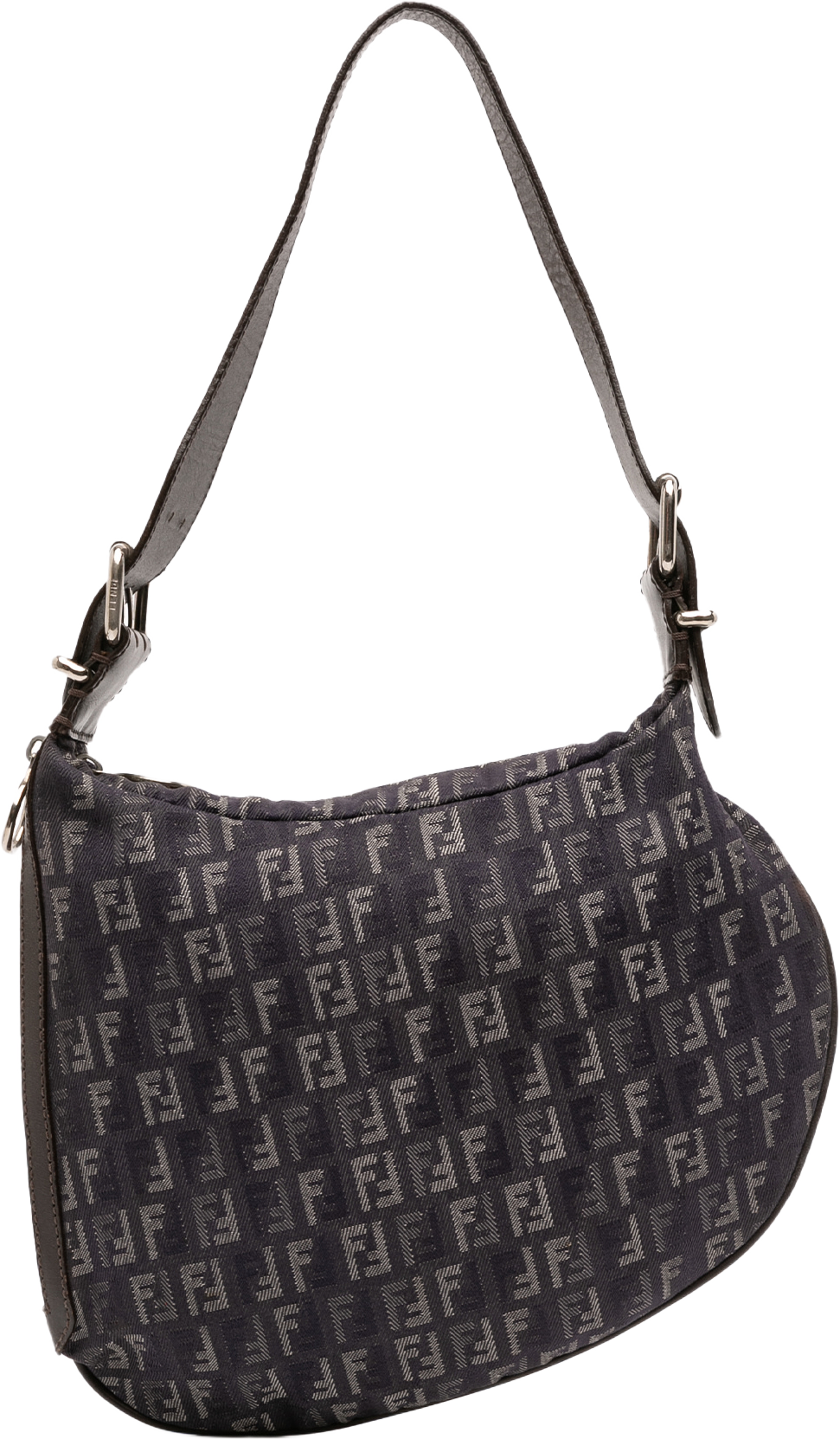 Fendi Zucchino Denim Oyster Shoulder Bag, från Luxclusif, i färgen black. Klicka för att öppna bilden i stort format