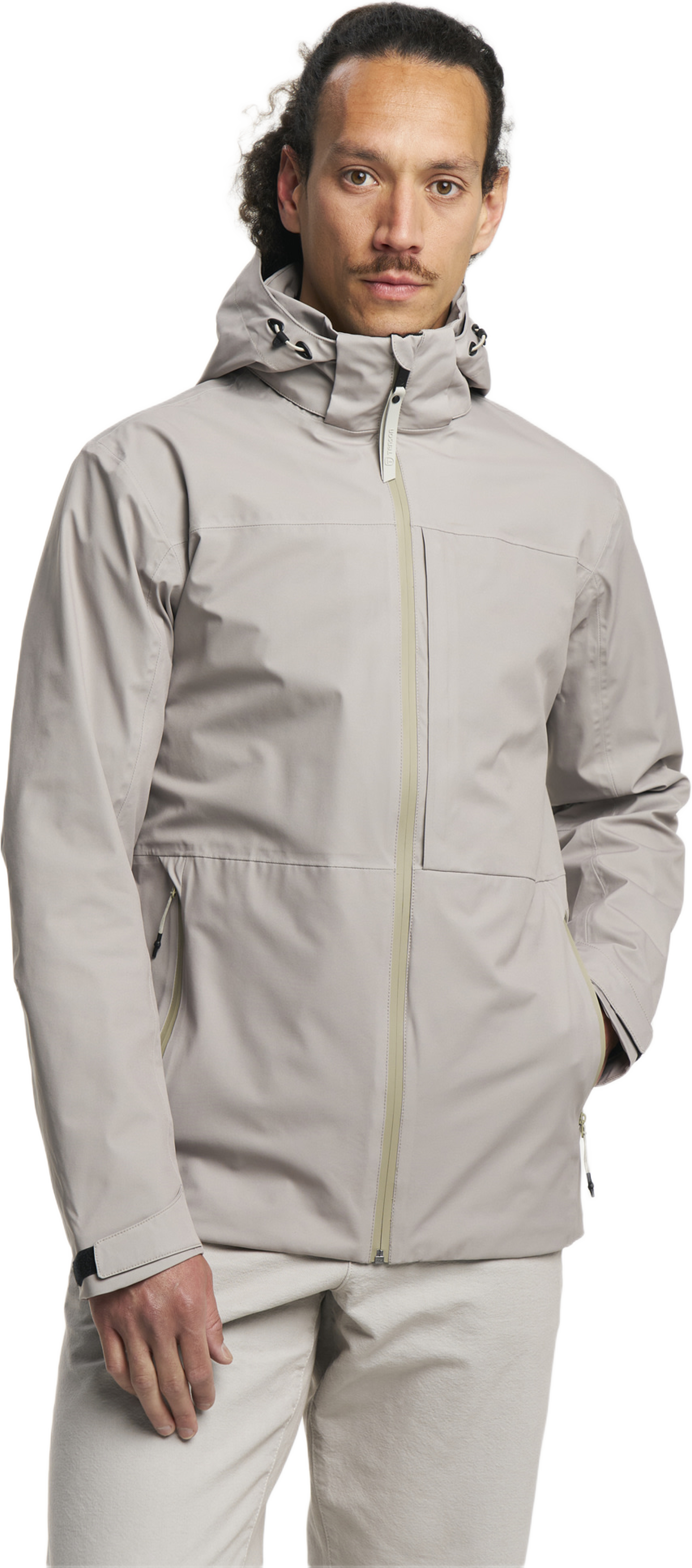 Cloudburst Jacket Men, från Tenson, i färgen beige. Klicka för att öppna bilden i stort format