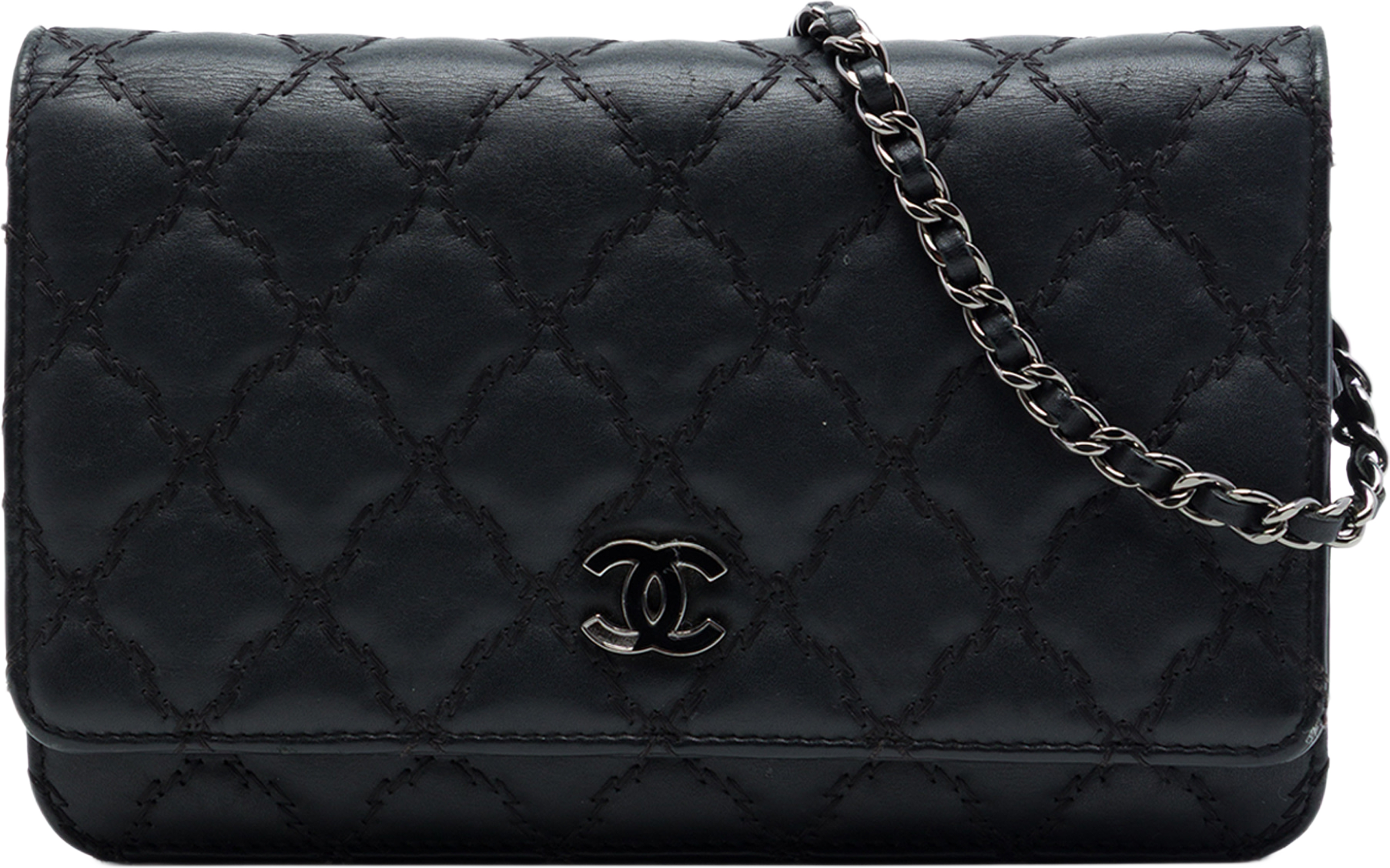 Chanel Cc Quilted Calfskin Double Stitch Hamptons Wallet On Chain, från Luxclusif, i färgen black. Klicka för att öppna bilden i stort format