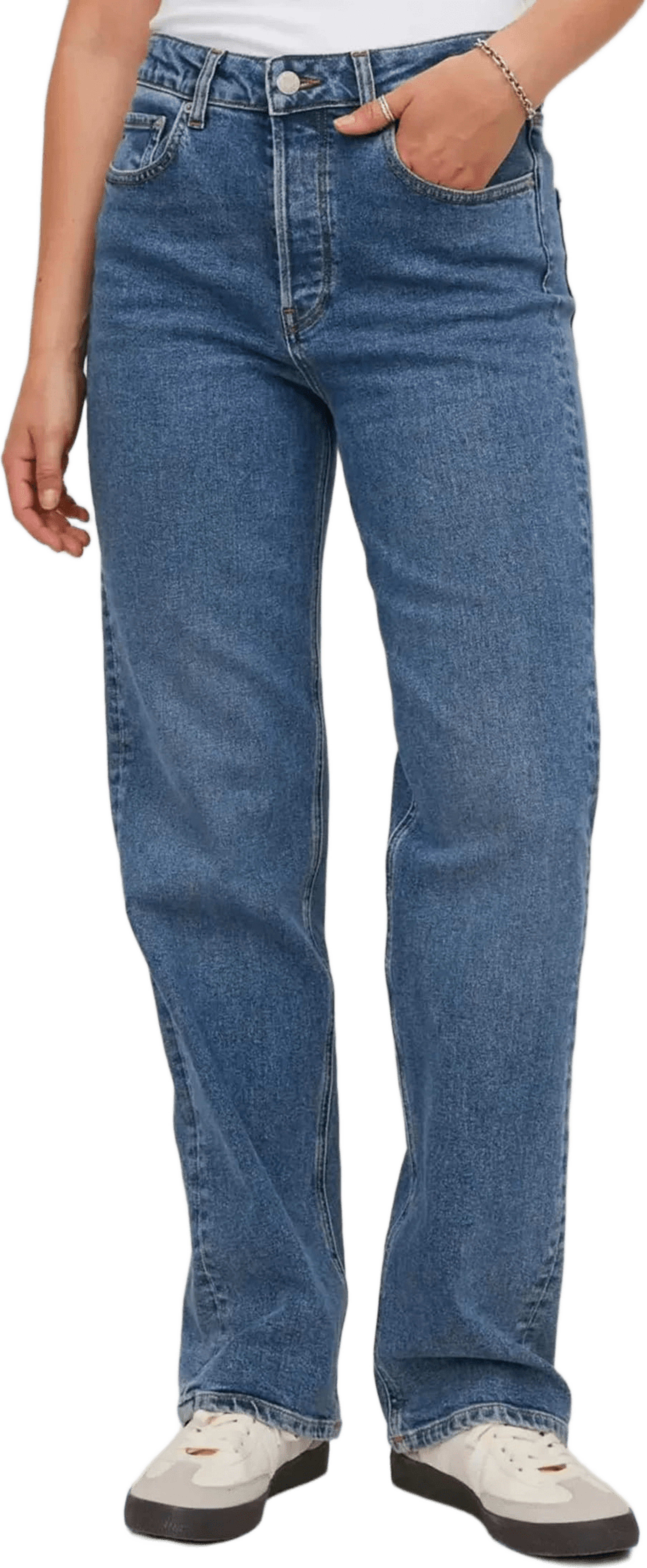 Performance Loose Jeans