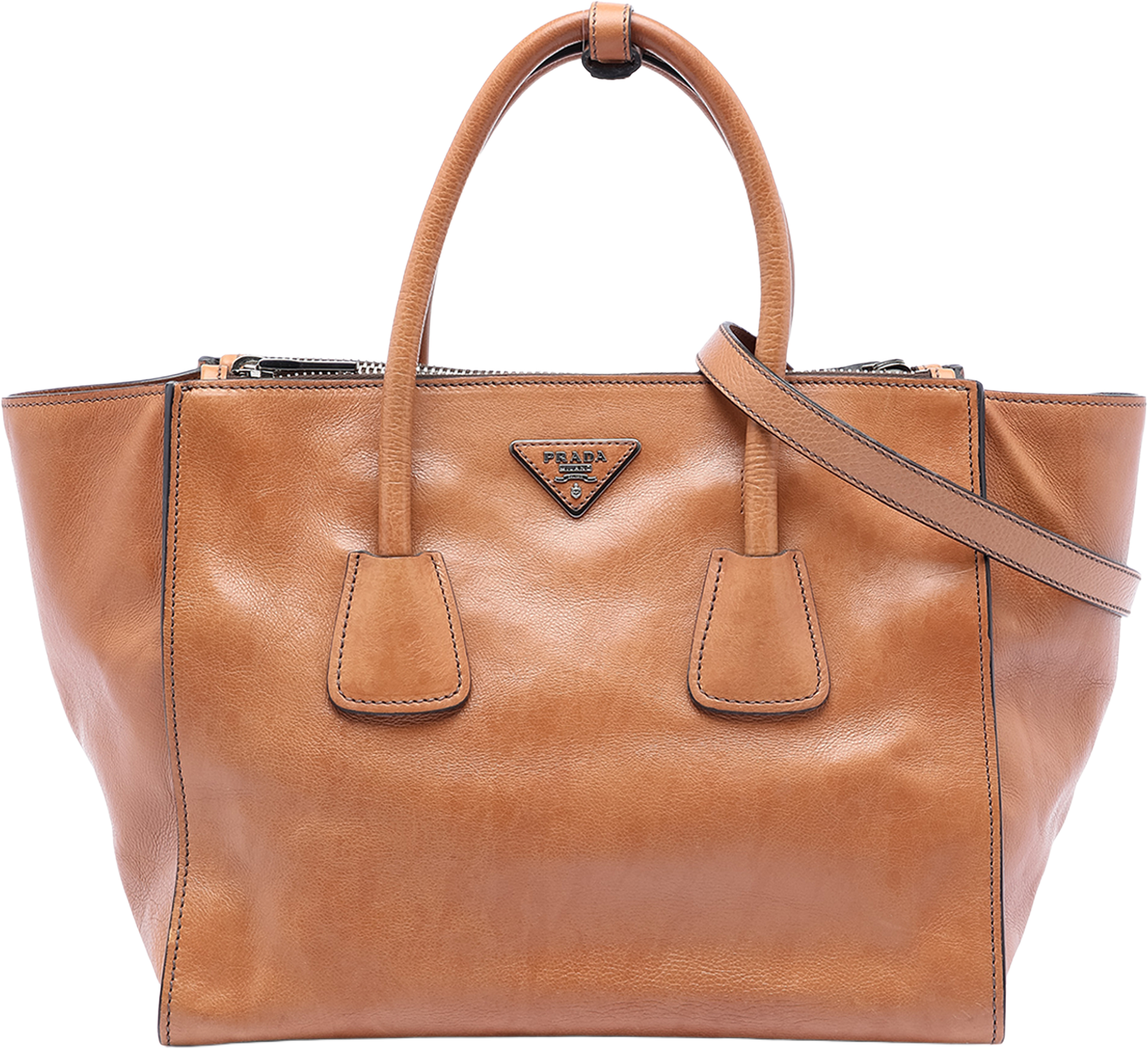 Prada Glace Calf Twin Pocket Satchel, från Luxclusif, i färgen light brown. Klicka för att öppna bilden i stort format